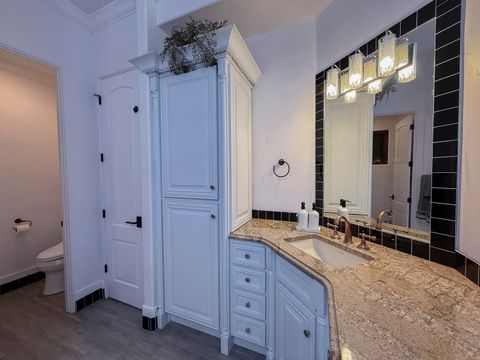 Tiny photo for 1528 N Potomac Ave, Washington, UT 84780 (MLS # 25-266099)