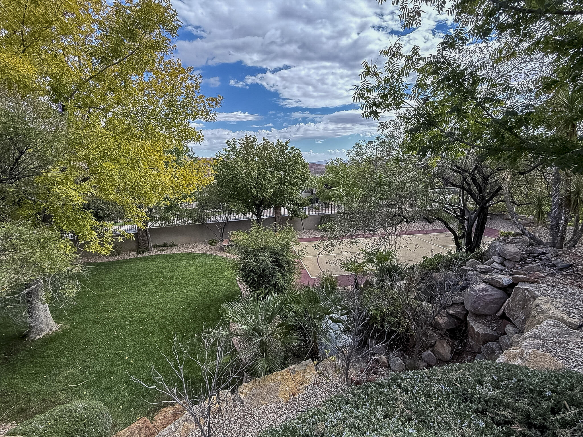 NORTHBRIDGE ESTATES - Residential