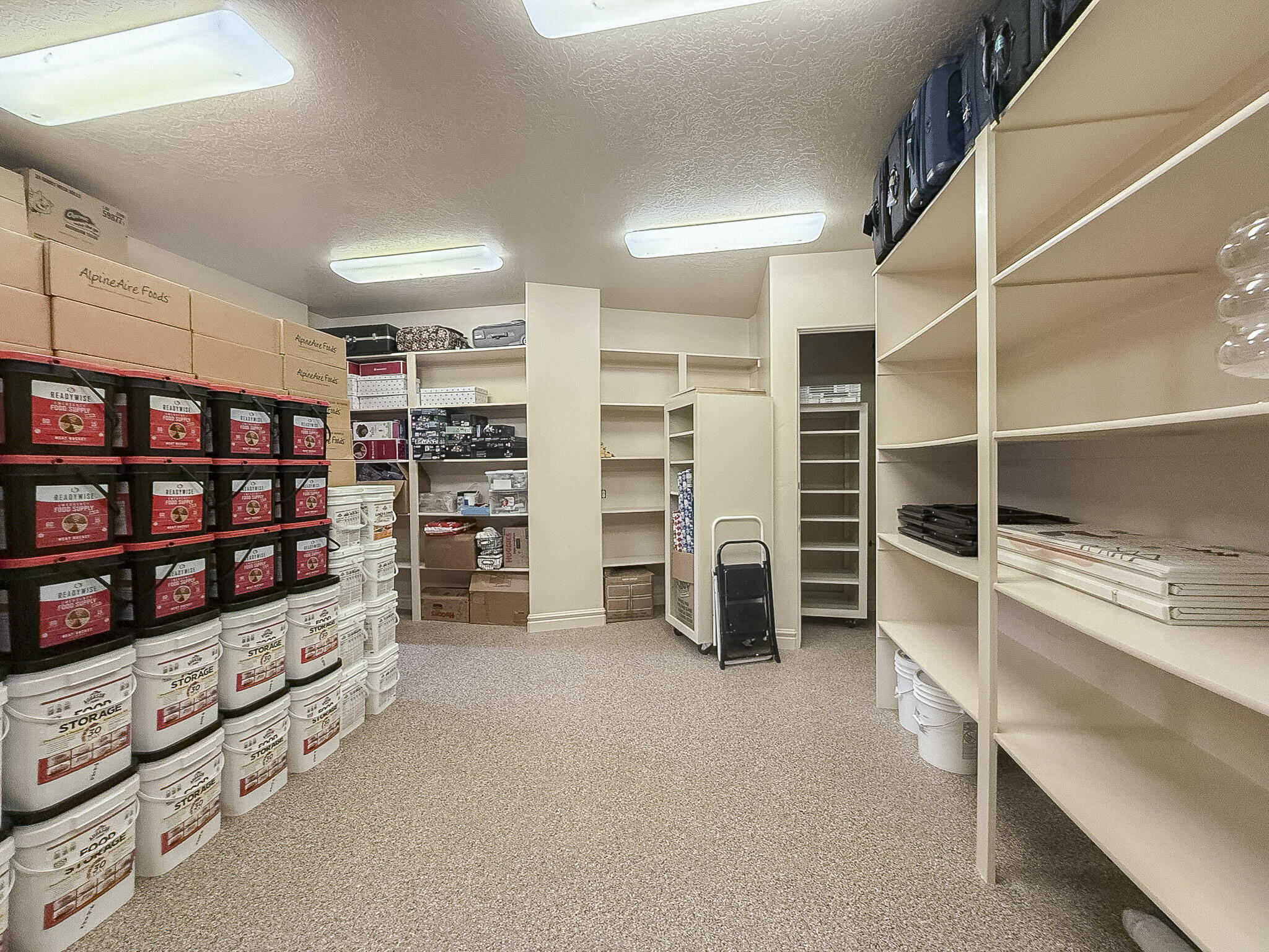 NORTHBRIDGE ESTATES - Residential