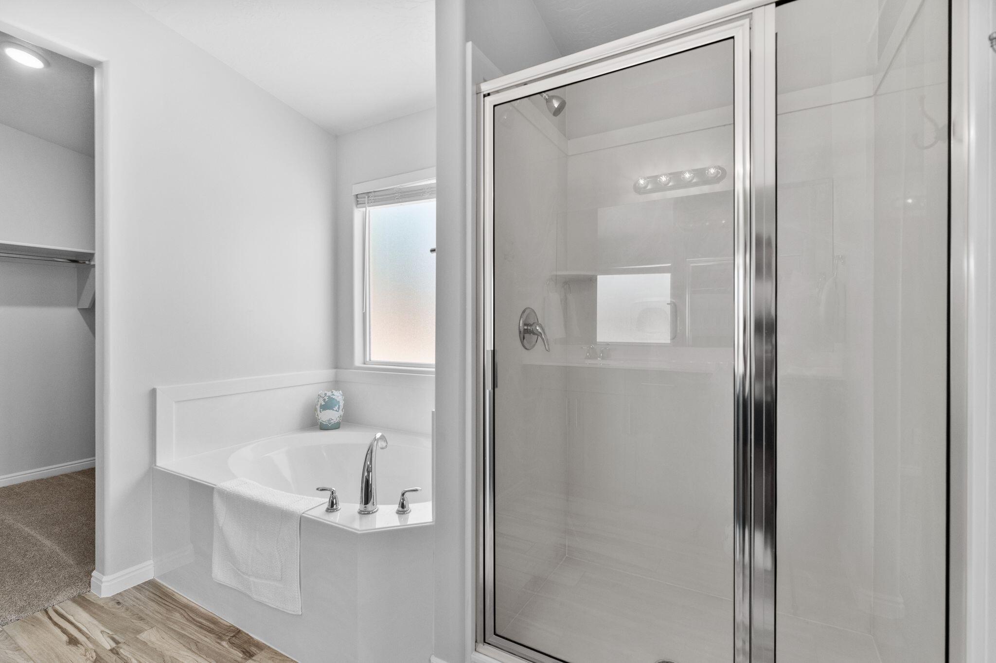 SUGAR PLUM IN THE FIELDS - Residential