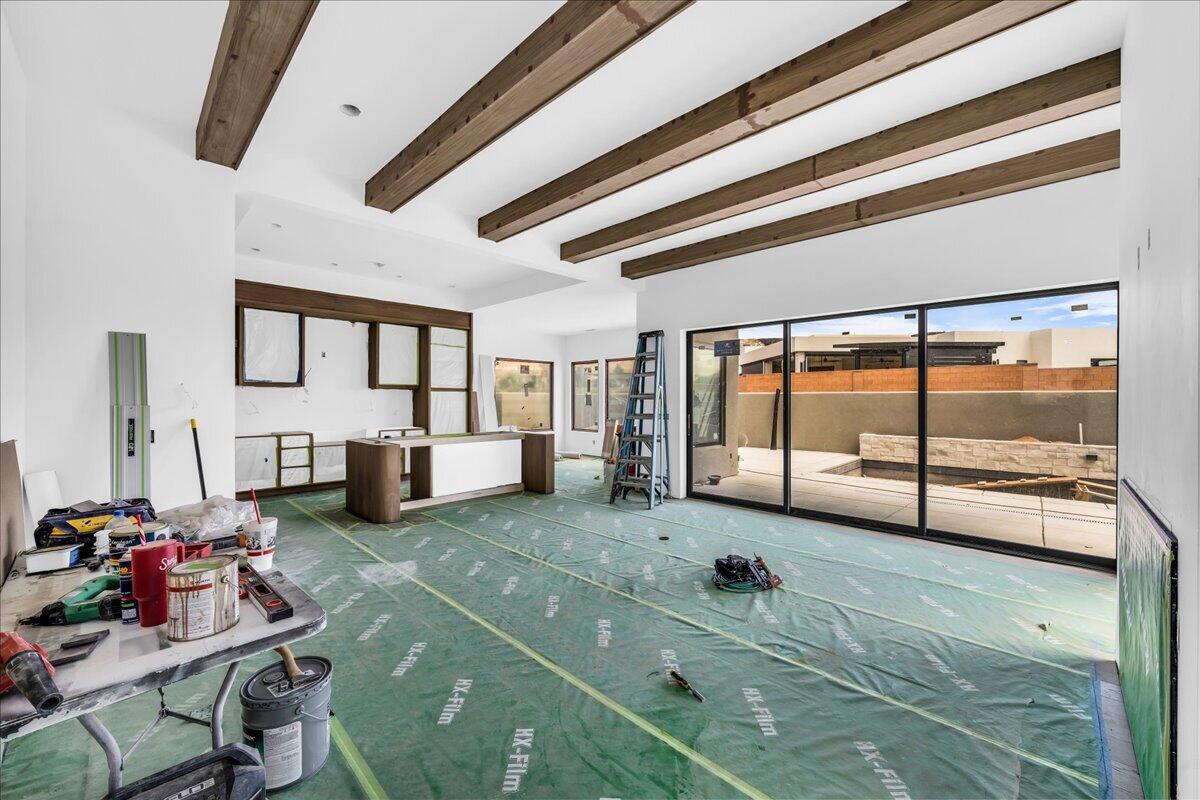 LEDGES OF SG JOHNSON ARCH - Residential