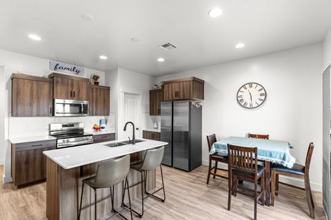 Tiny photo for 5659 S Duel LN, Saint George, UT 84790 (MLS # 26-268552)