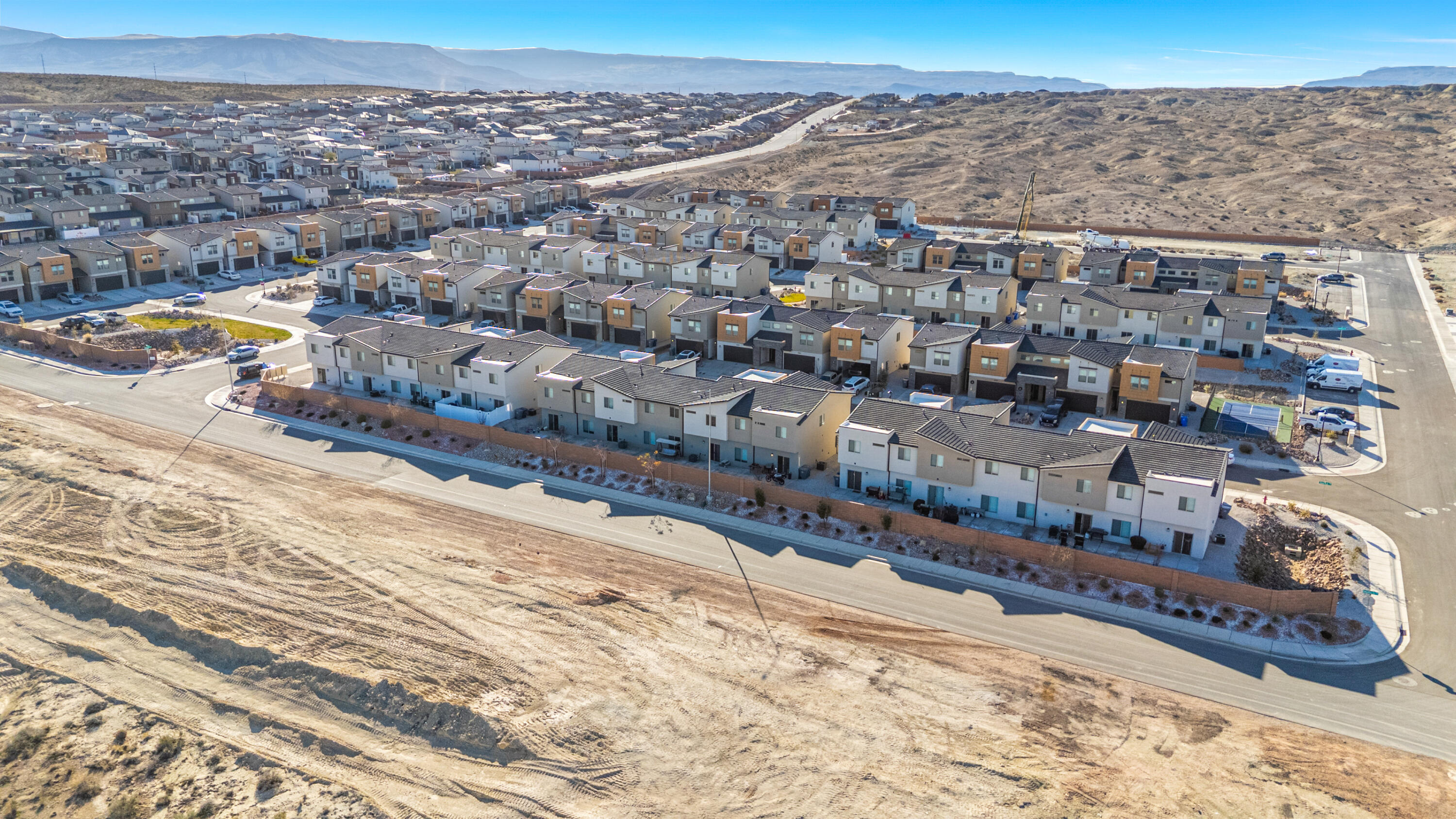 SOUTH DESERT TH - Residential