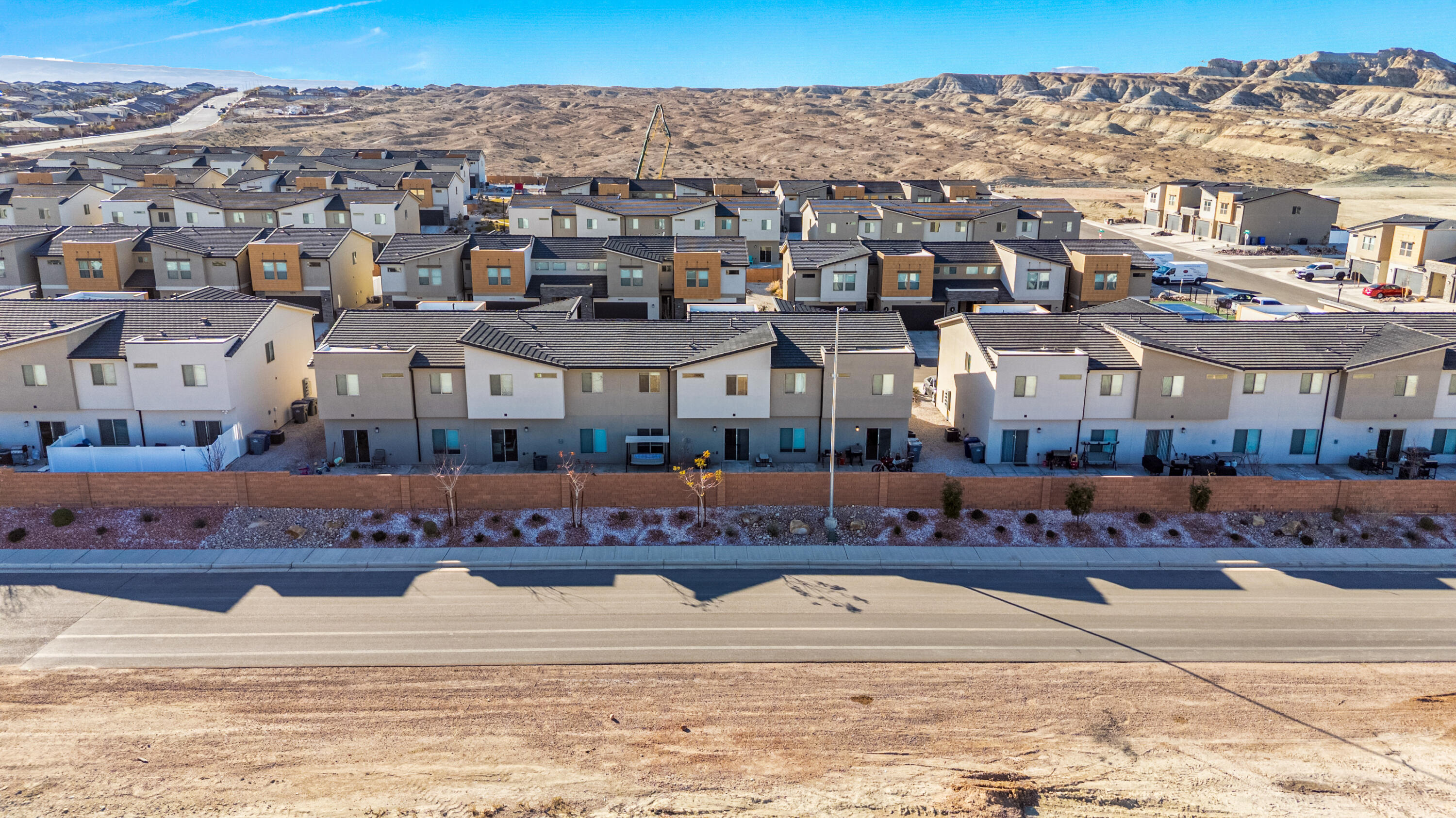 SOUTH DESERT TH - Residential
