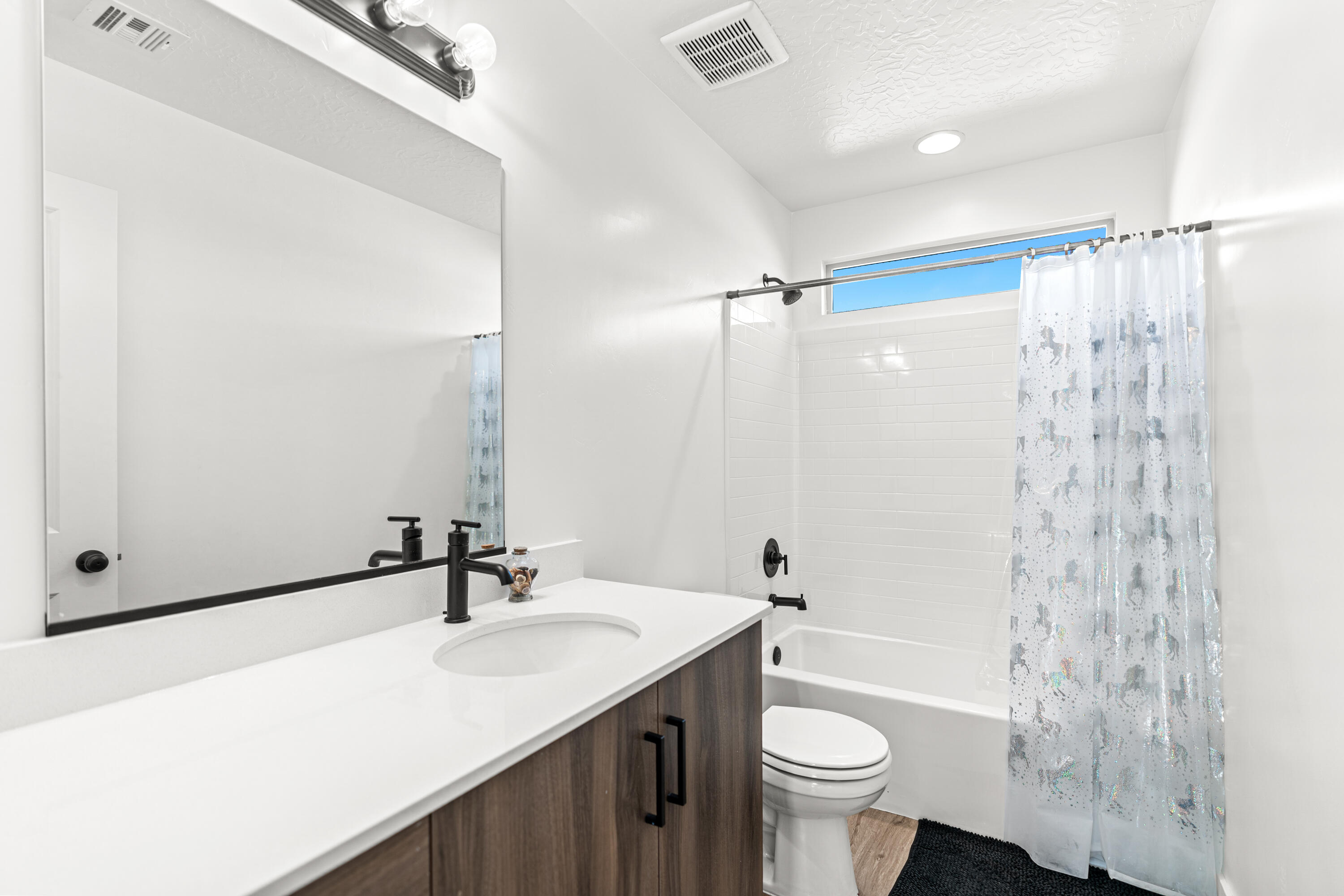 SOUTH DESERT TH - Residential