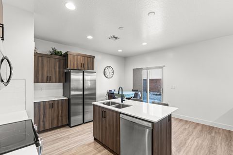 Tiny photo for 5659 S Duel LN, Saint George, UT 84790 (MLS # 26-268552)