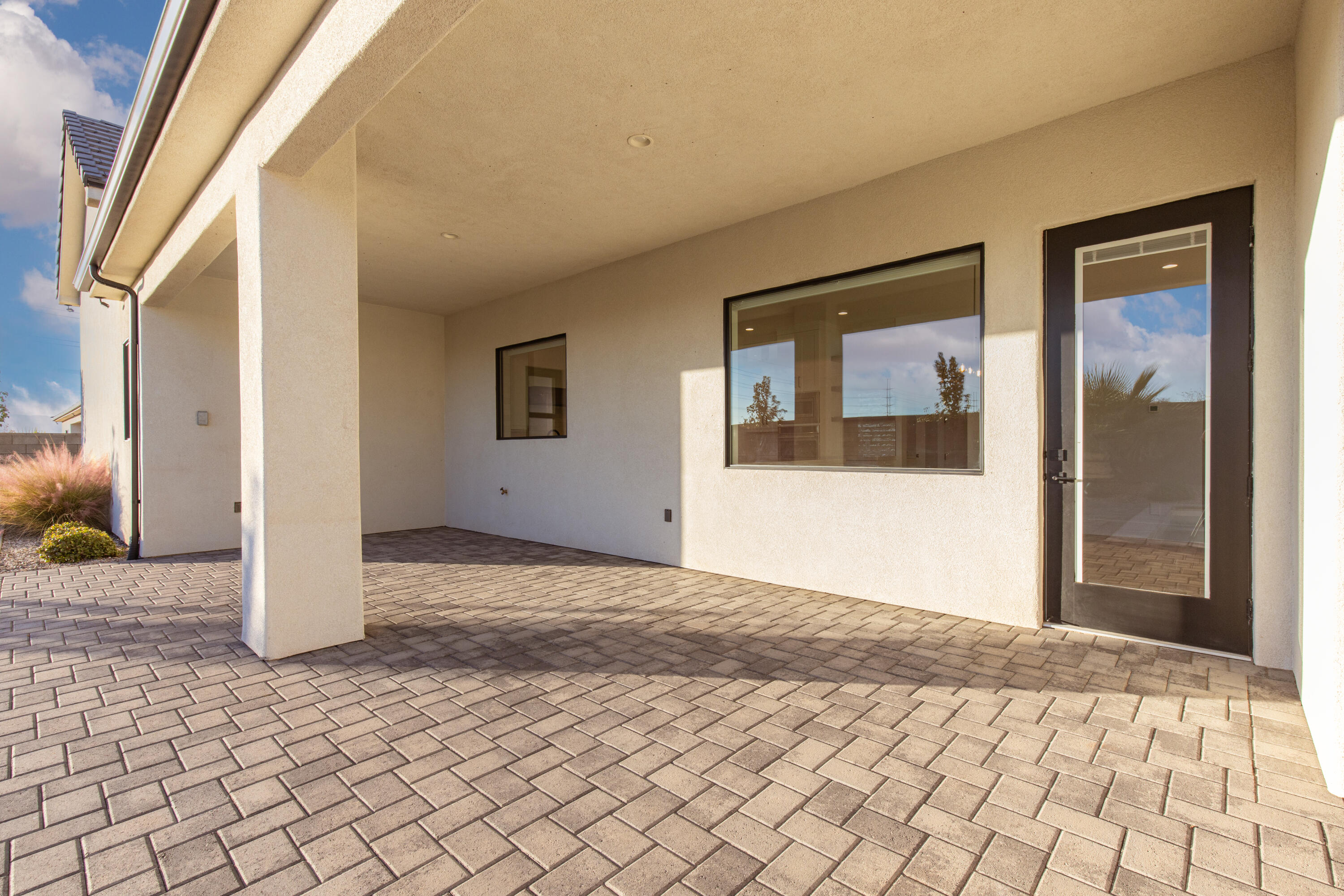 MAJESTIC FIELDS - Residential