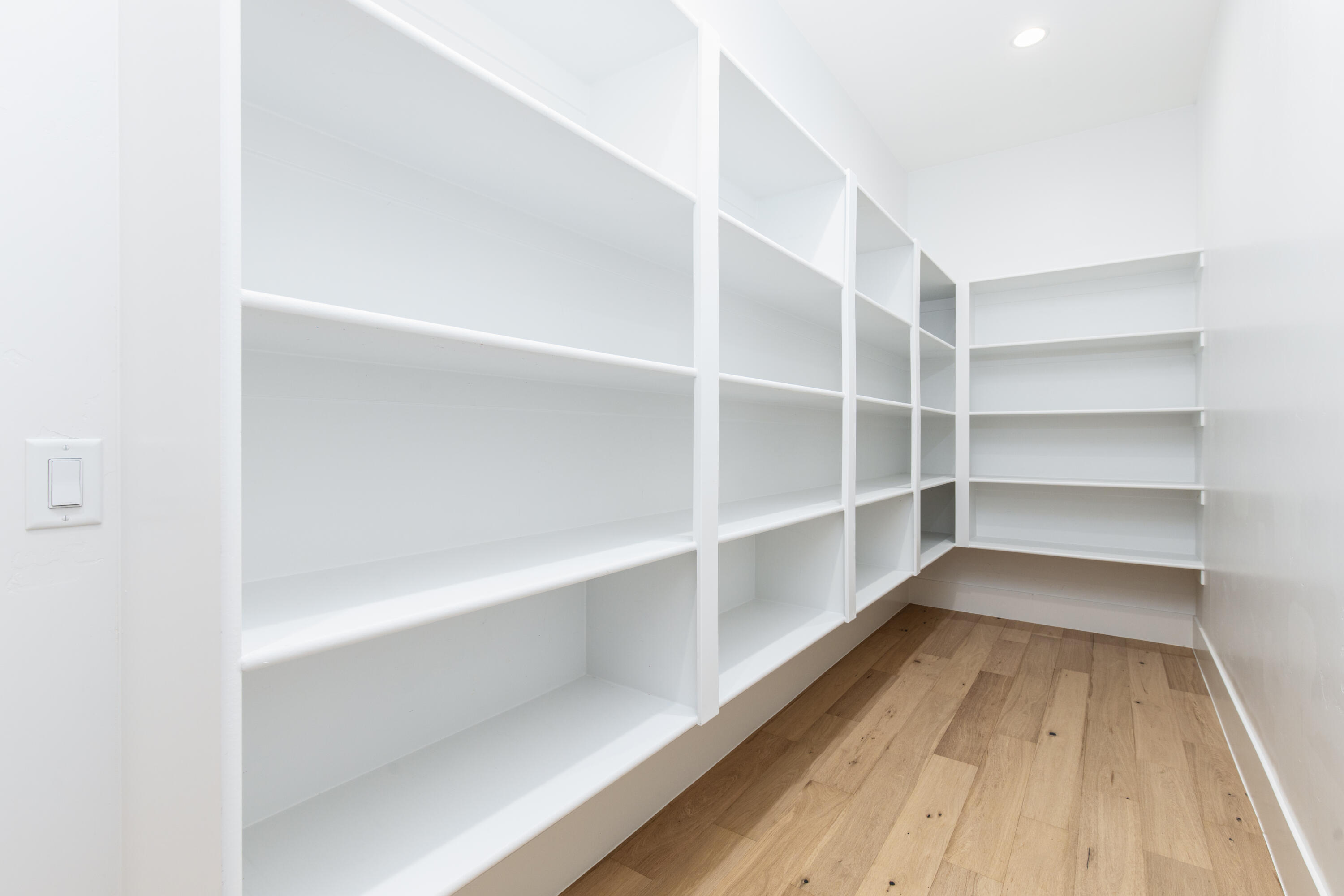 MAJESTIC FIELDS - Residential