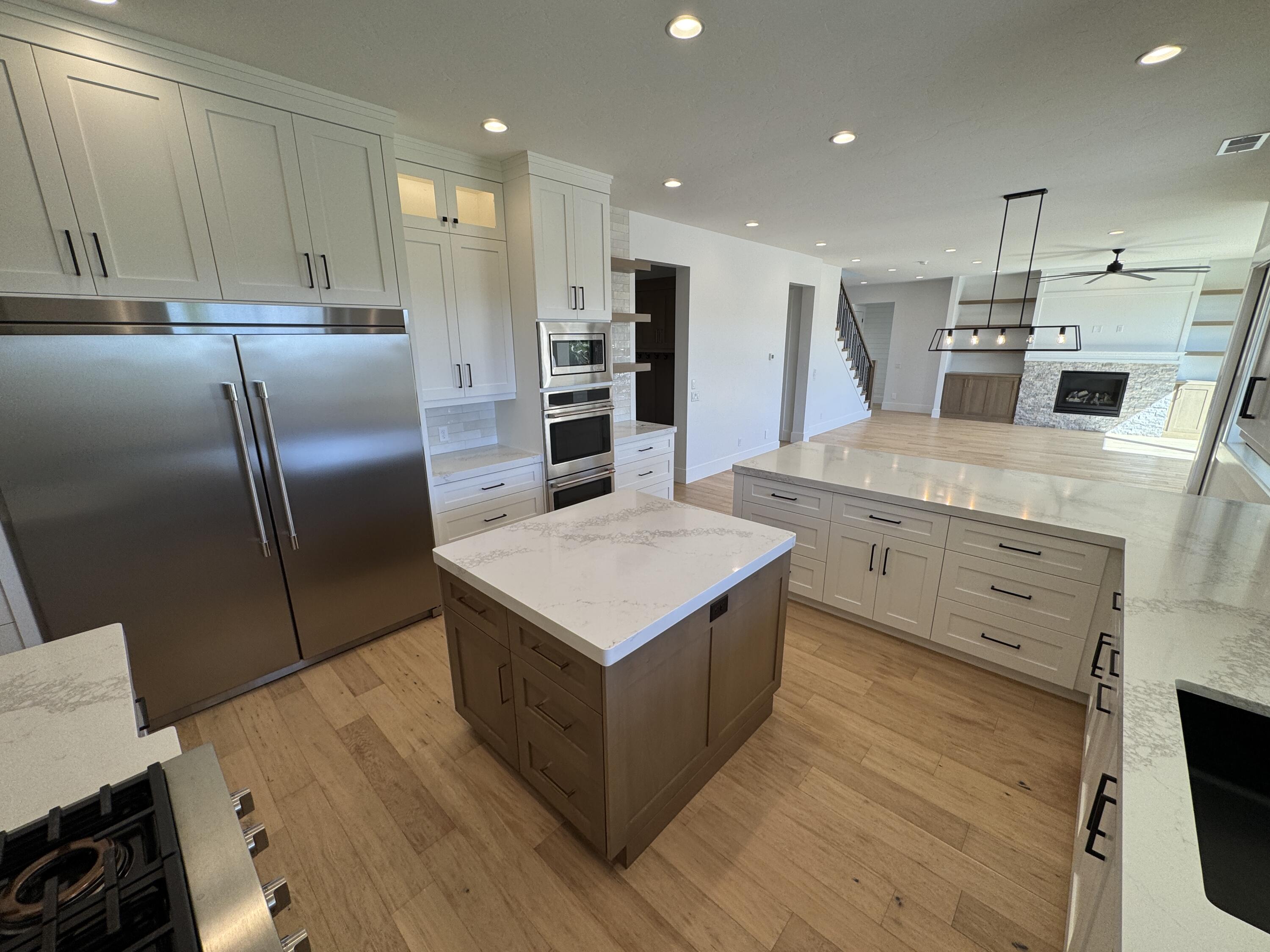 MAJESTIC FIELDS - Residential