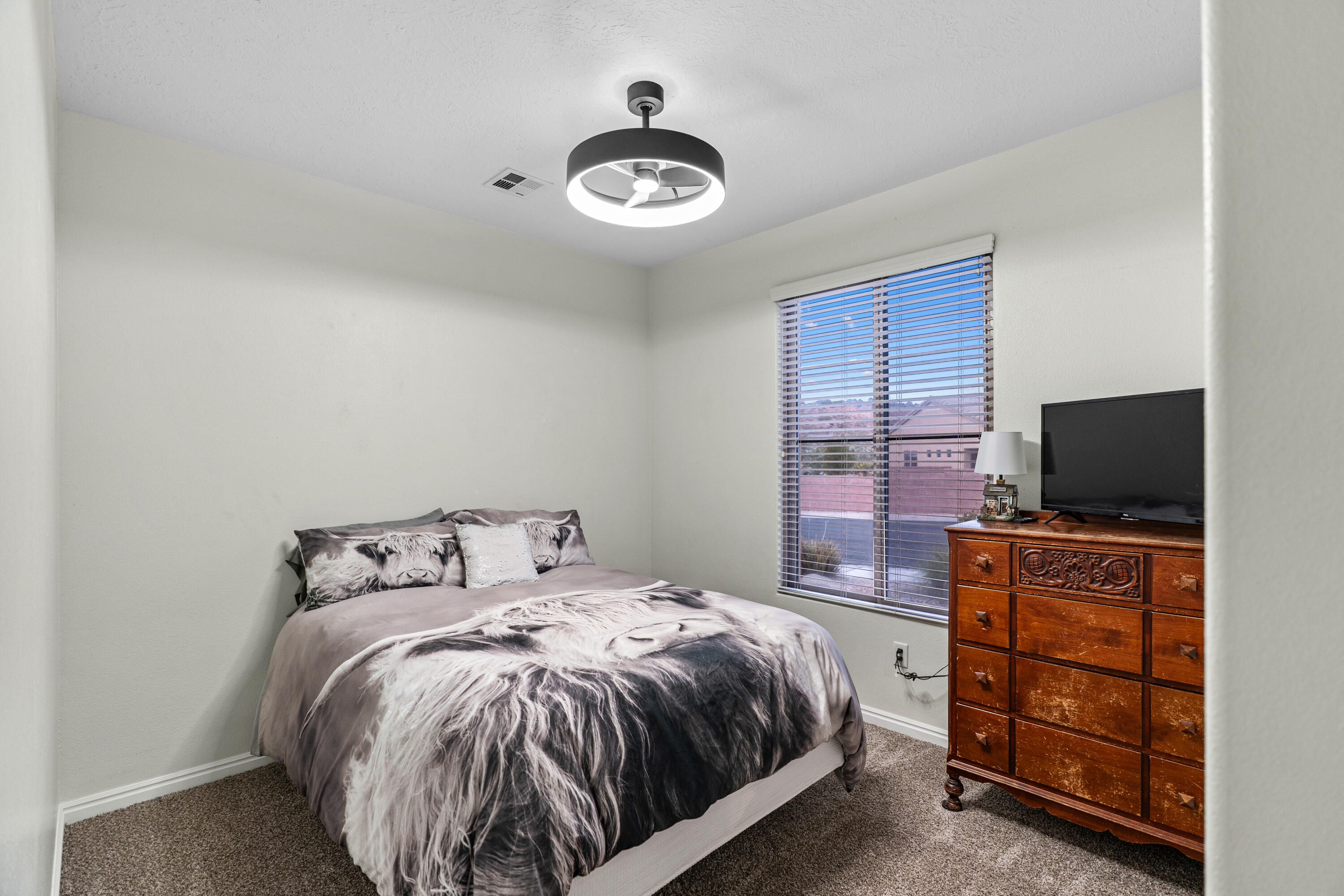 FOURTEEN FAIRWAY - Residential