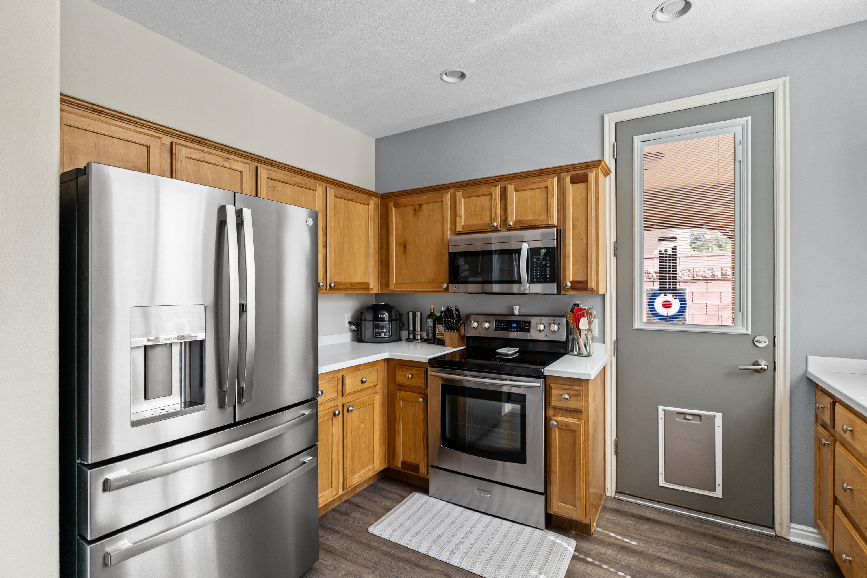 FOURTEEN FAIRWAY - Residential