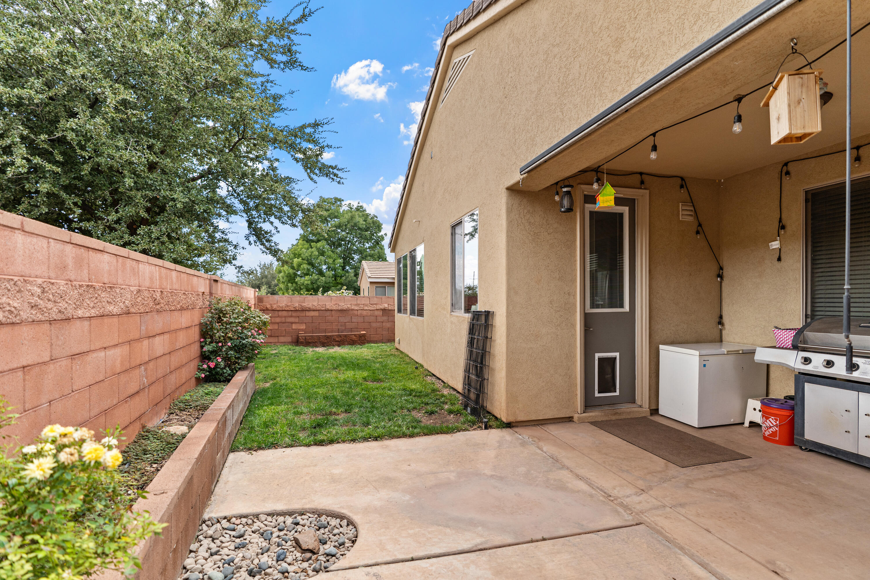 FOURTEEN FAIRWAY - Residential