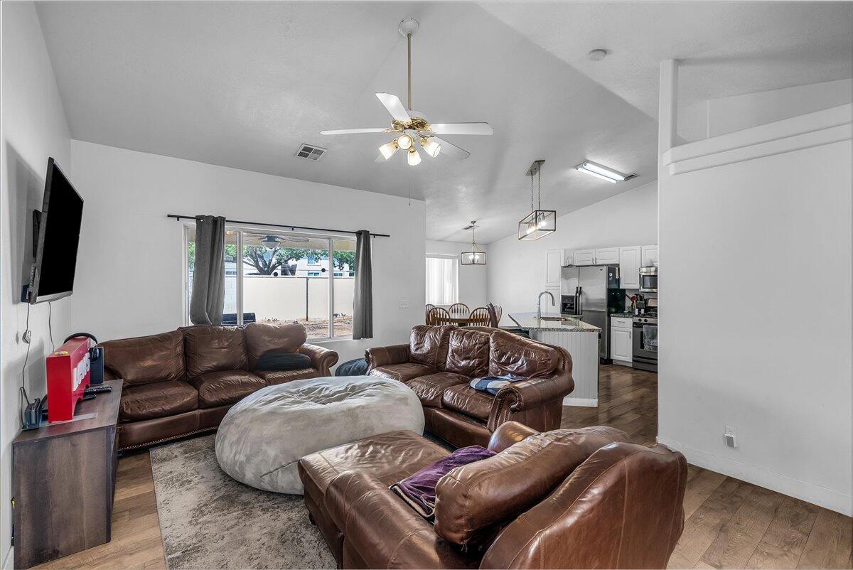 MOON RIVER TOWNHOMES - Residential