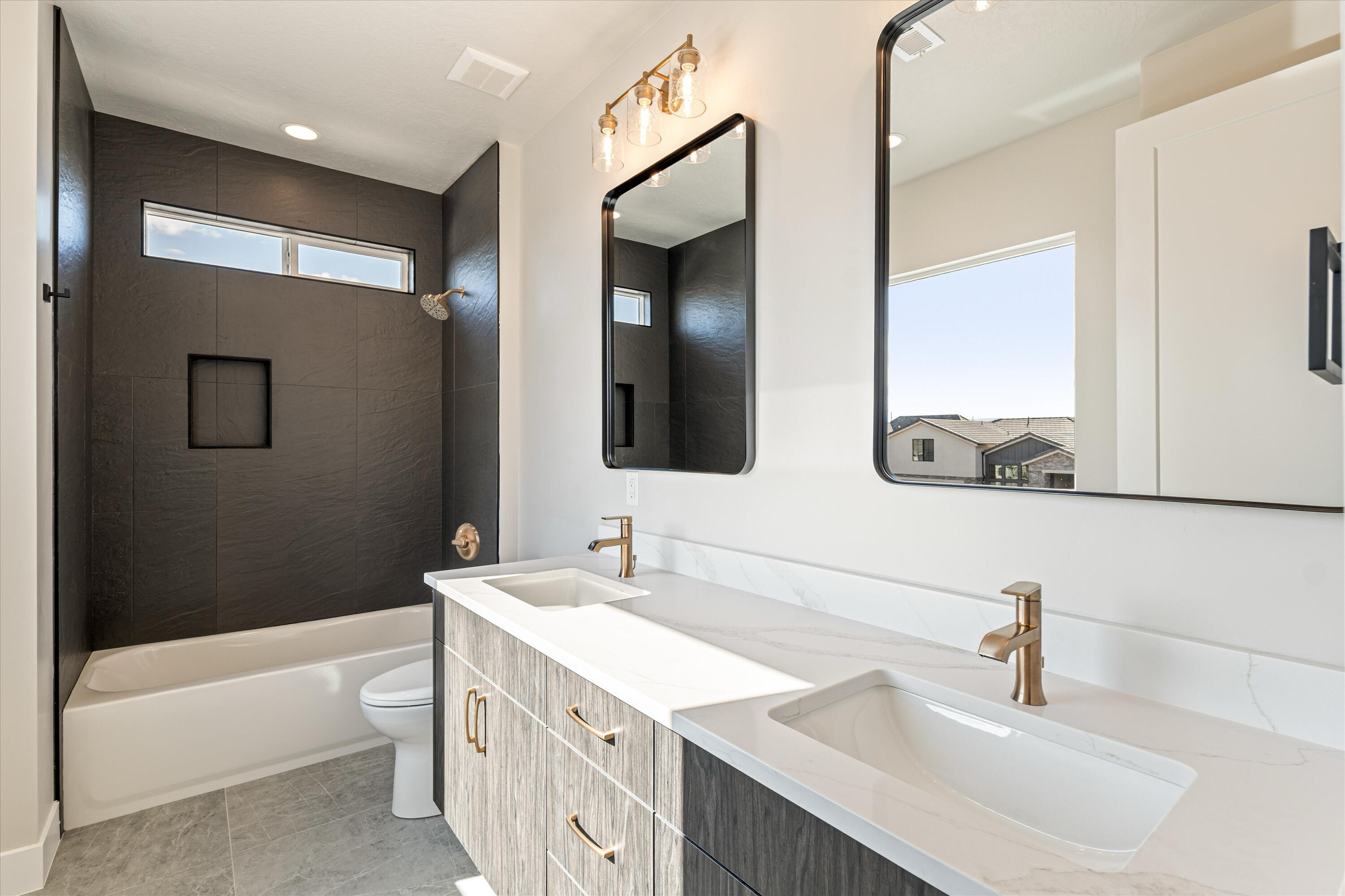 CRIMSON VISTAS - Residential