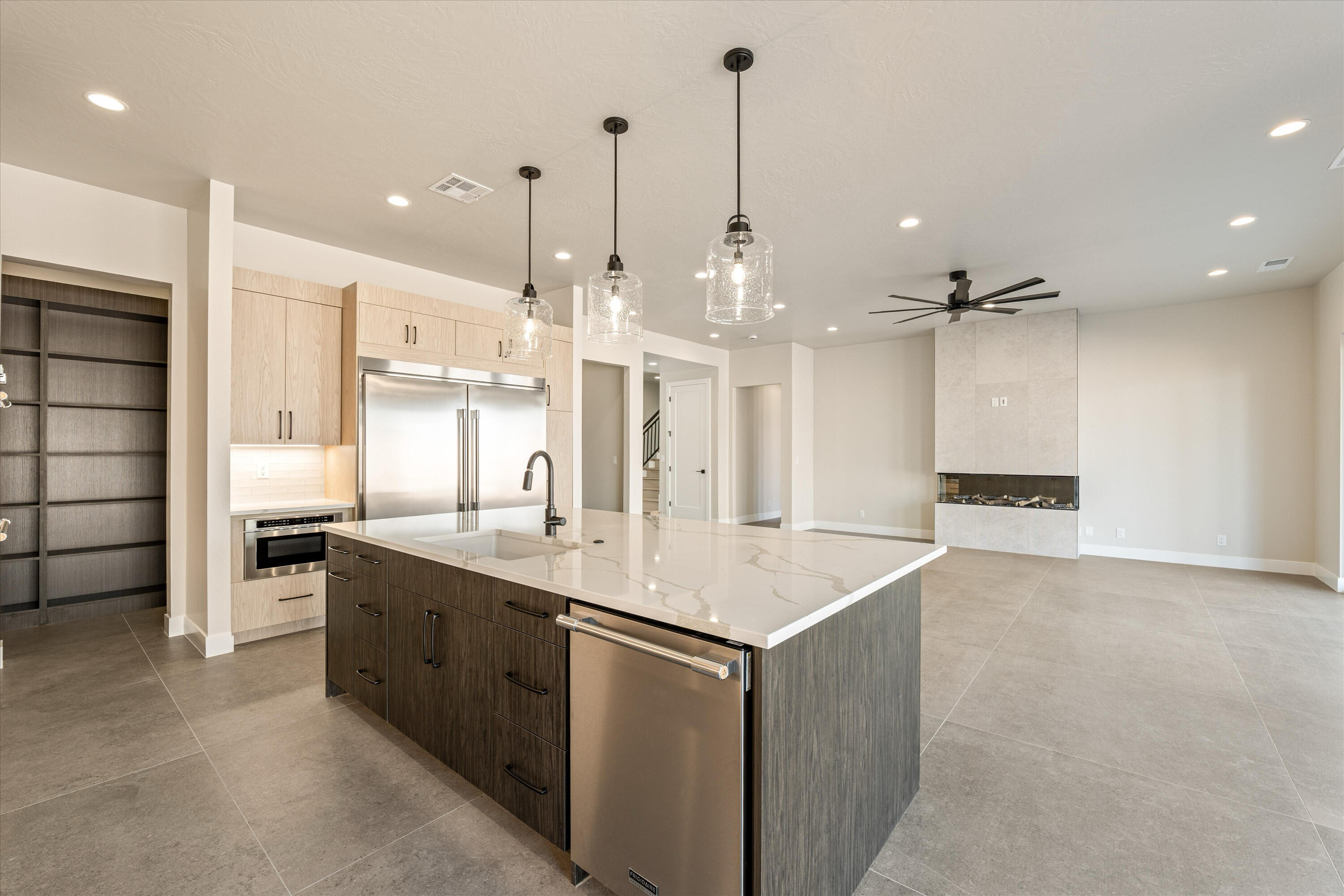 CRIMSON VISTAS - Residential