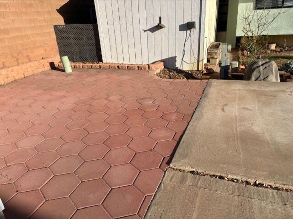 Photo of 1225 N Dixie Downs RD, Saint George, UT 84770 (MLS # 26-271317)