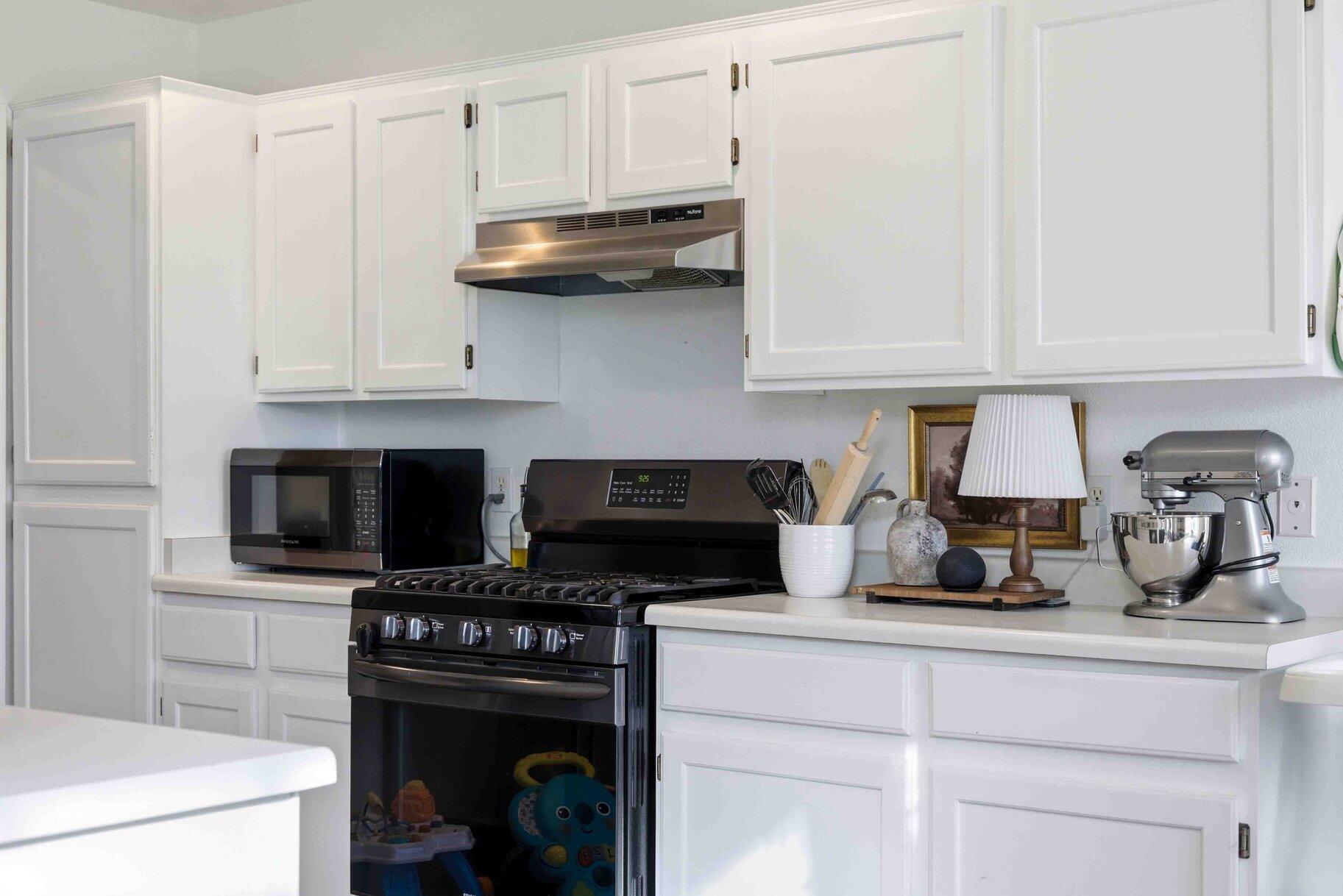 KNOLLWOOD TOWNHOMES - Residential