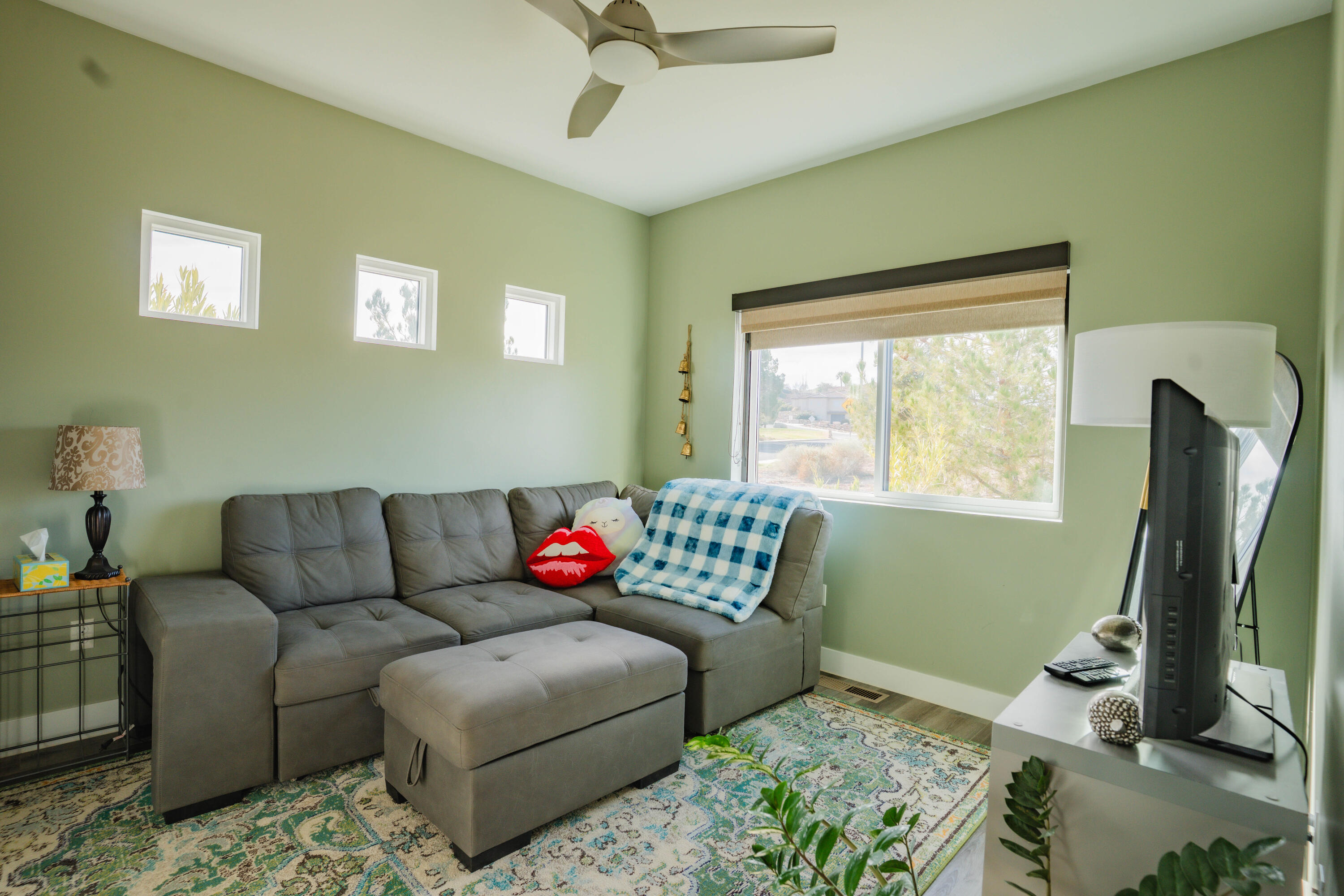 SOUTHGATE HILLS - Residential