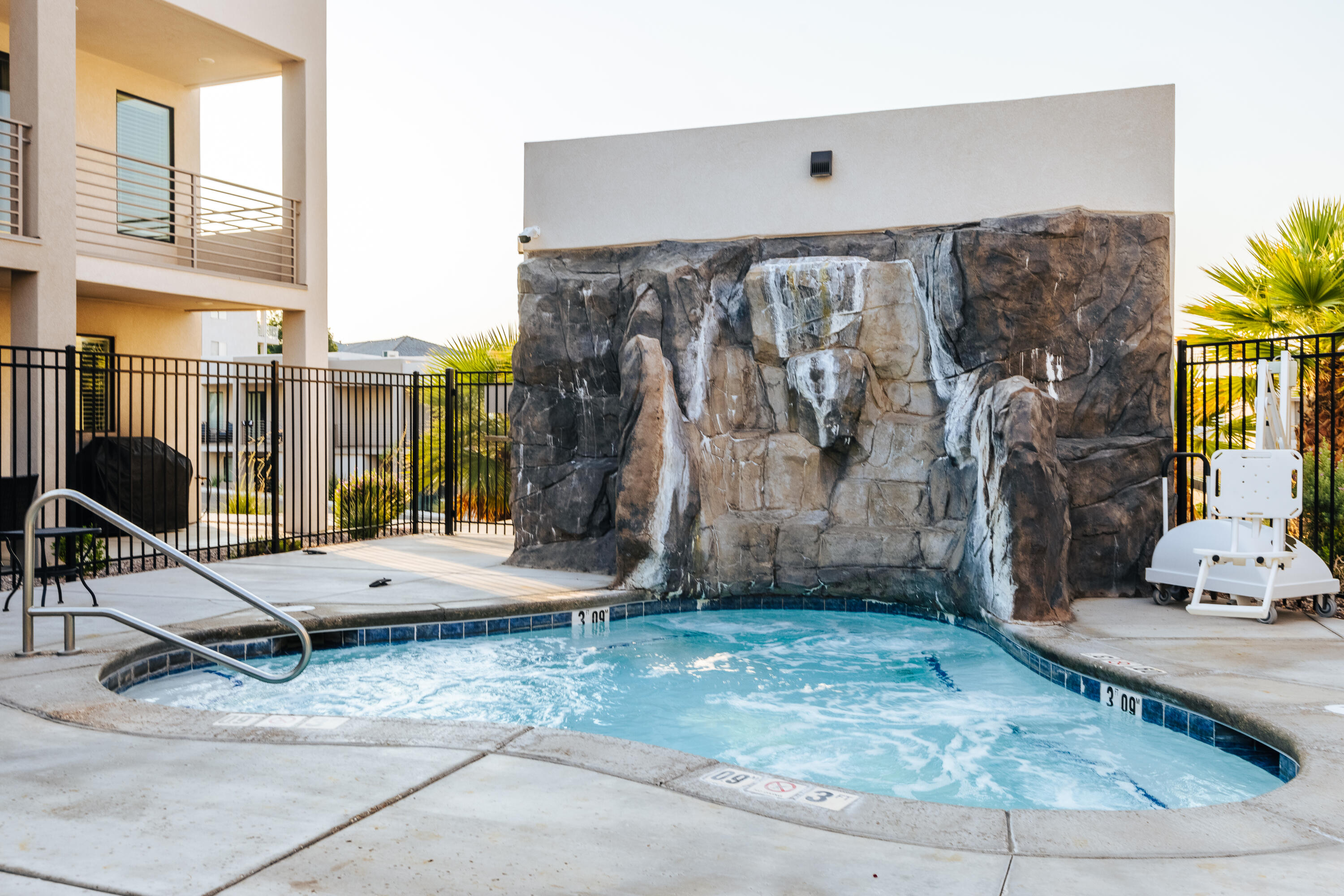 LOFTS AT GREEN VALLEY - Residential