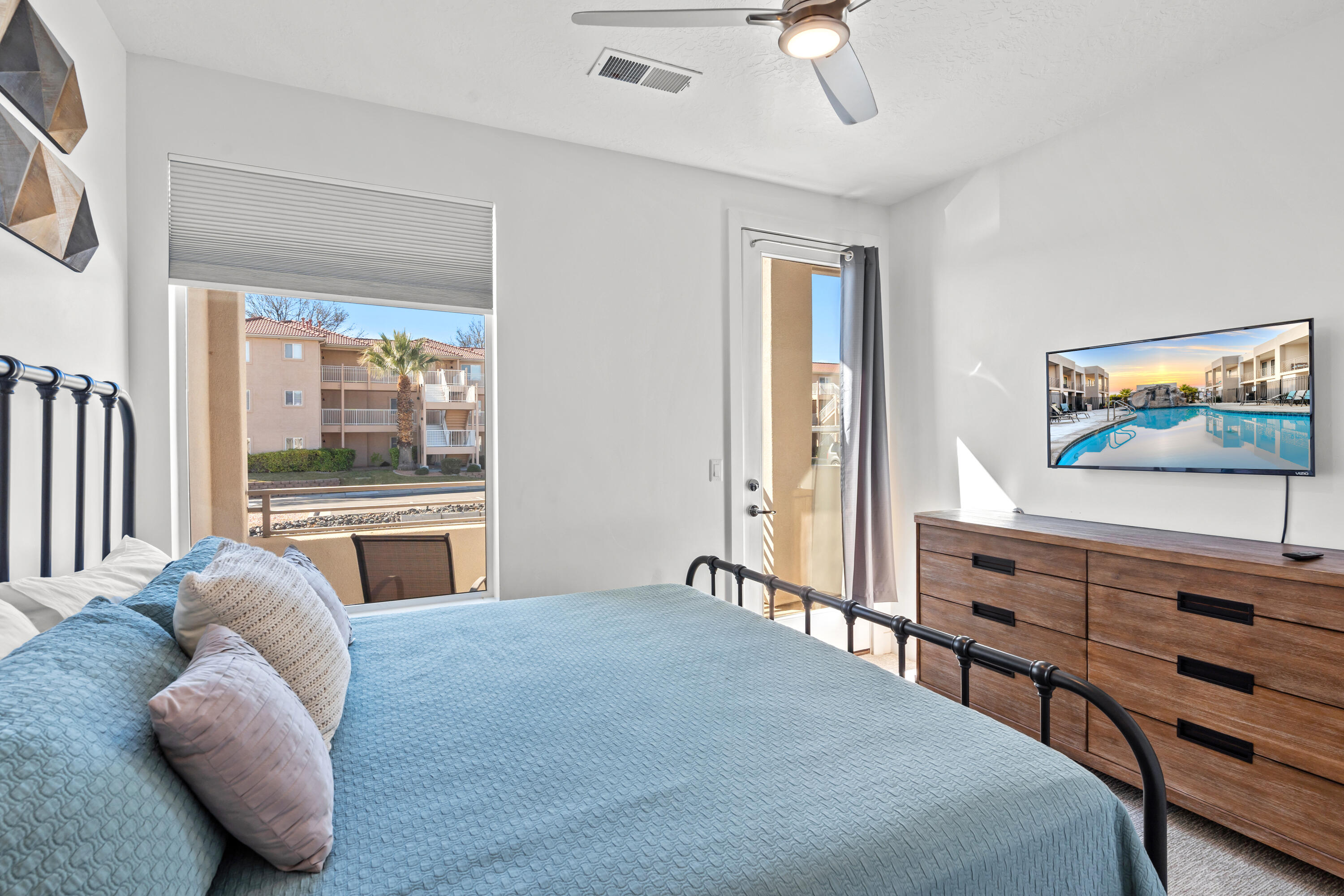 LOFTS AT GREEN VALLEY - Residential
