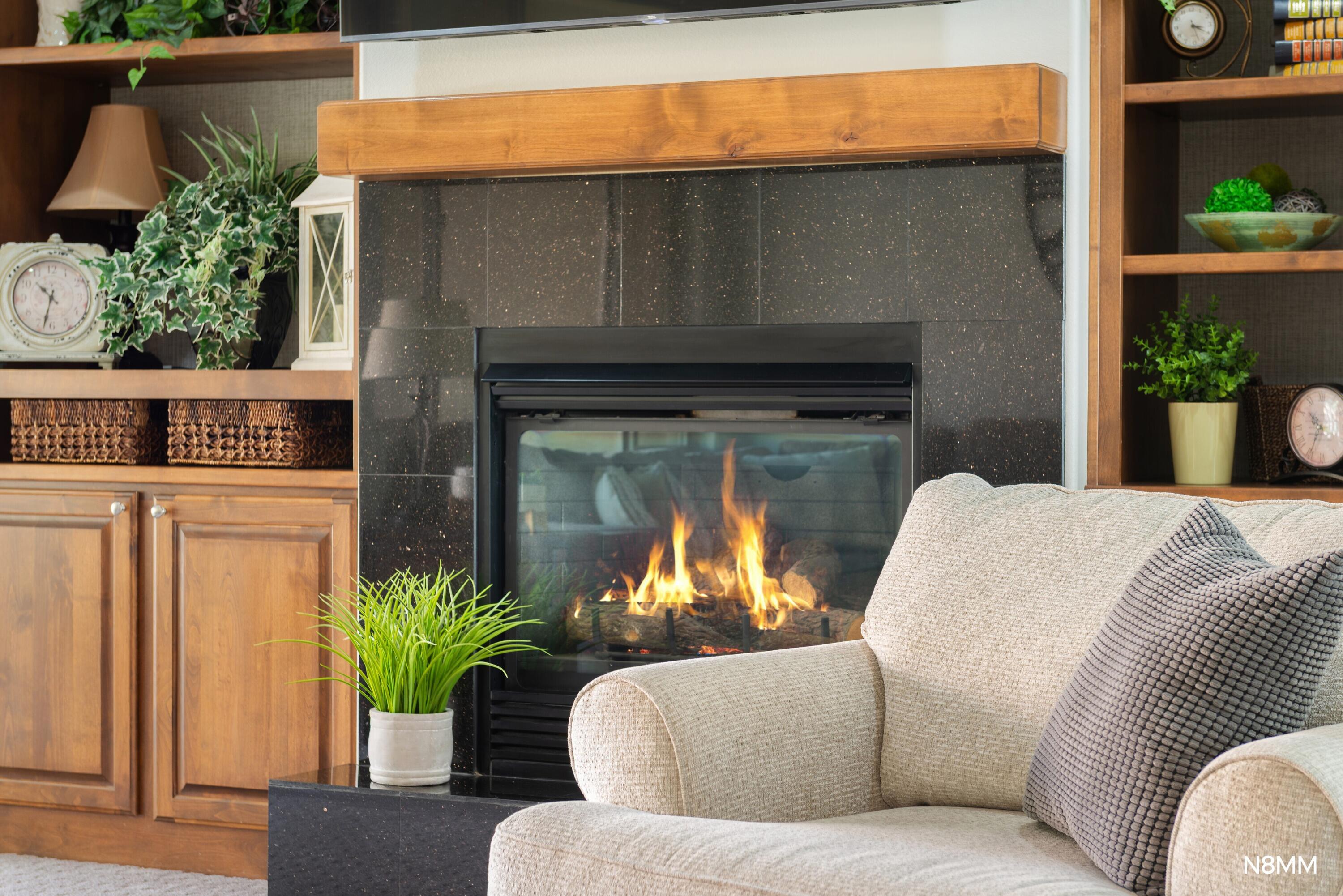 CORAL CANYON - Residential