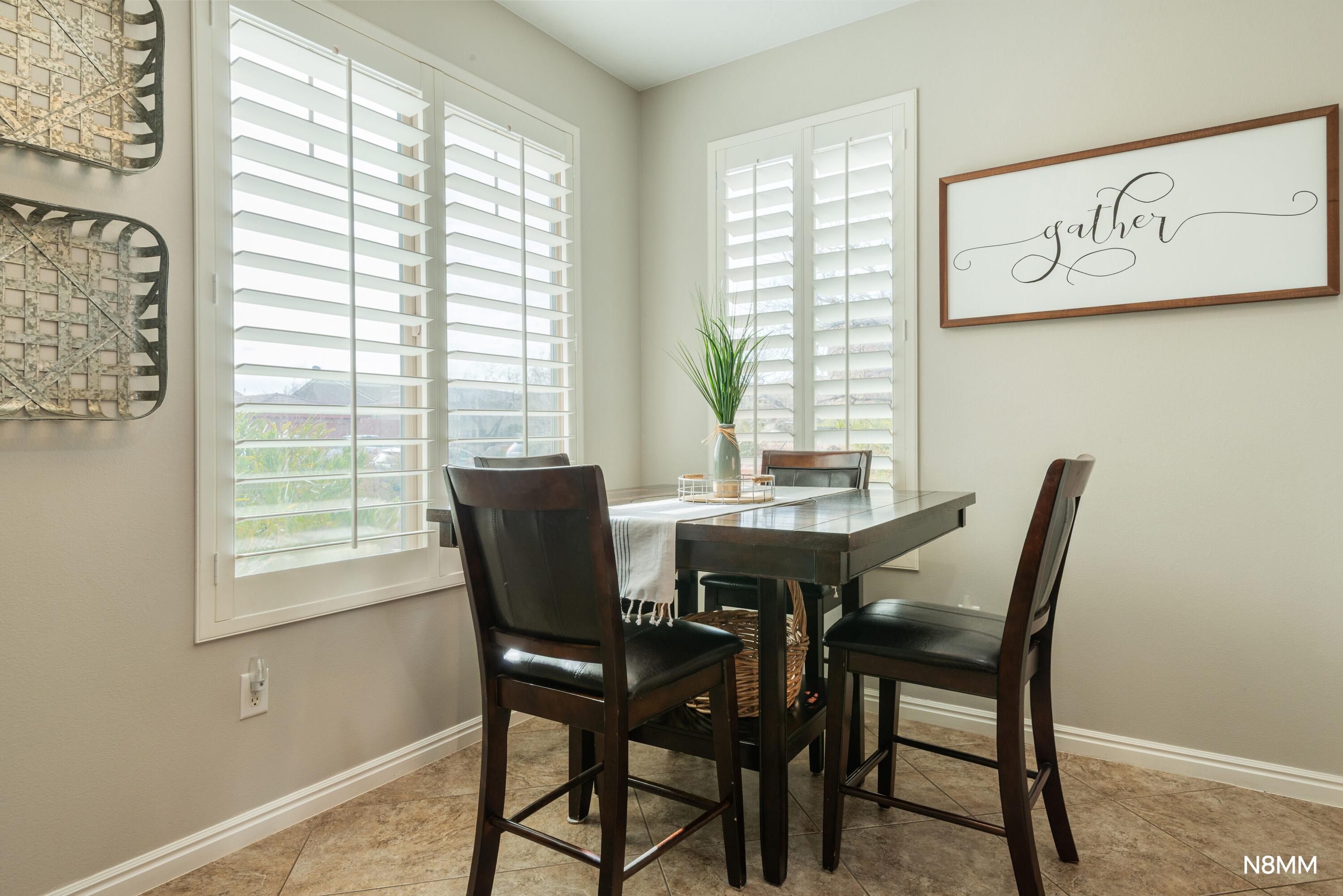 CORAL CANYON - Residential