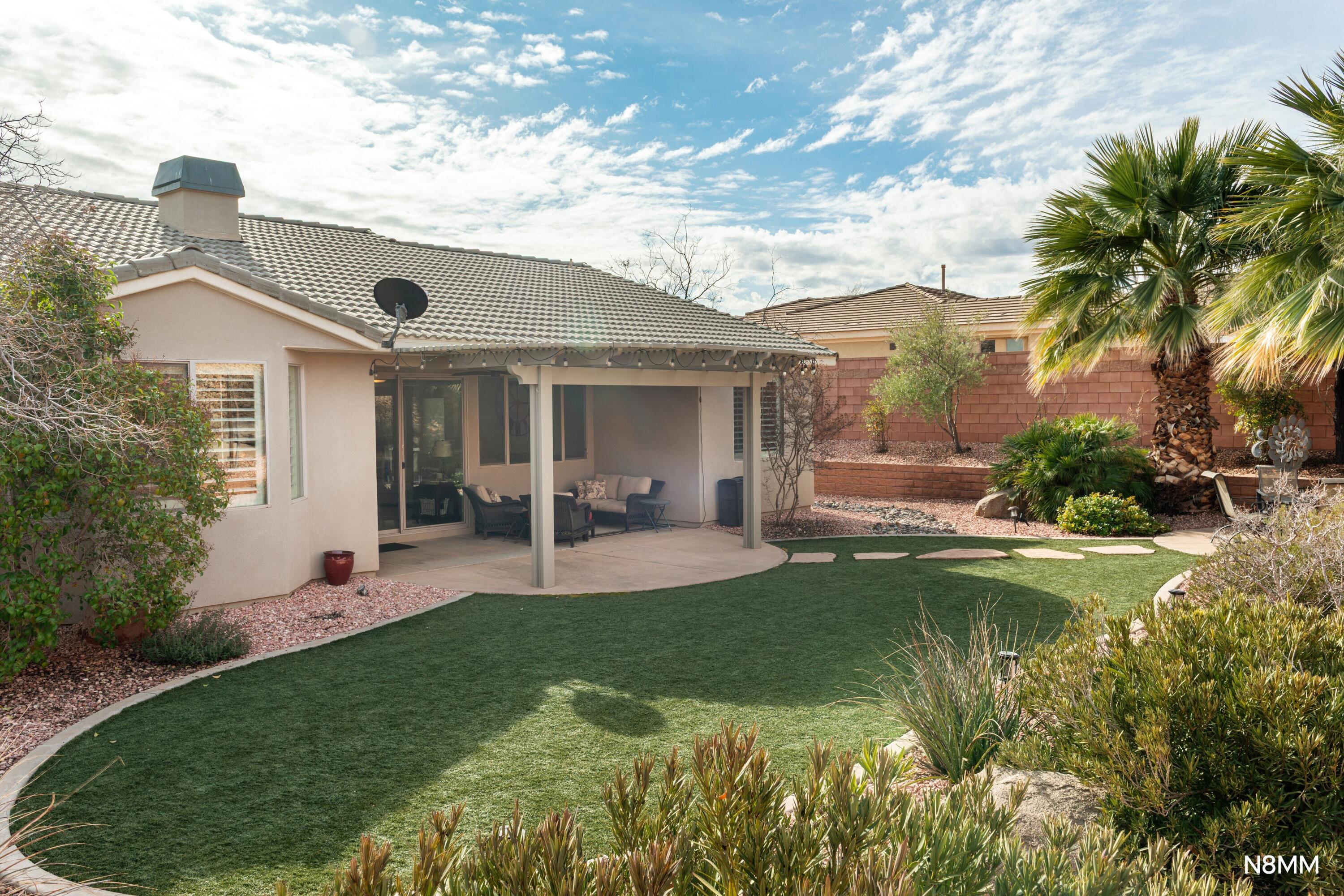 CORAL CANYON - Residential