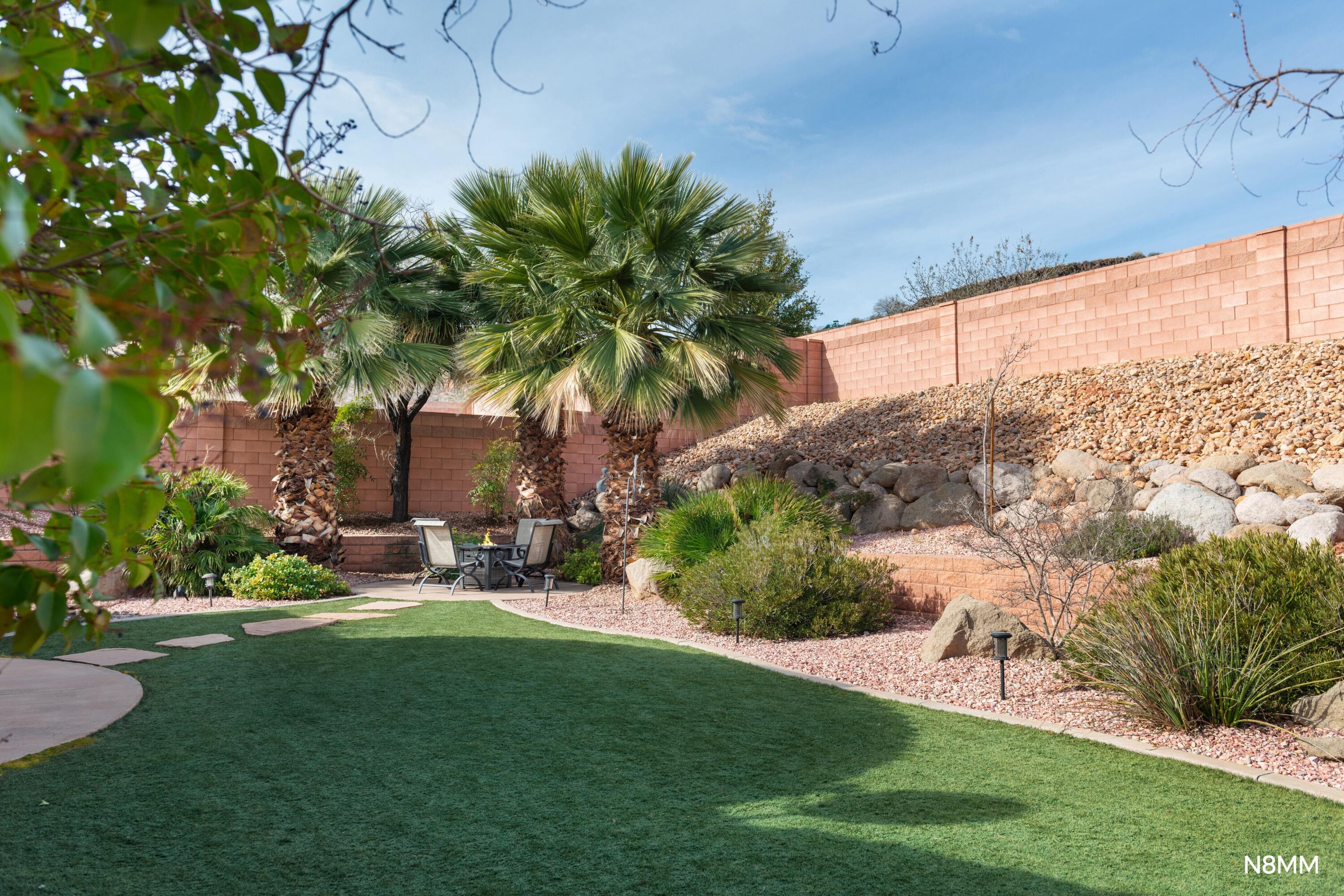 CORAL CANYON - Residential