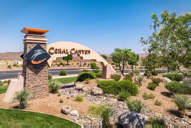 CORAL CANYON - Residential