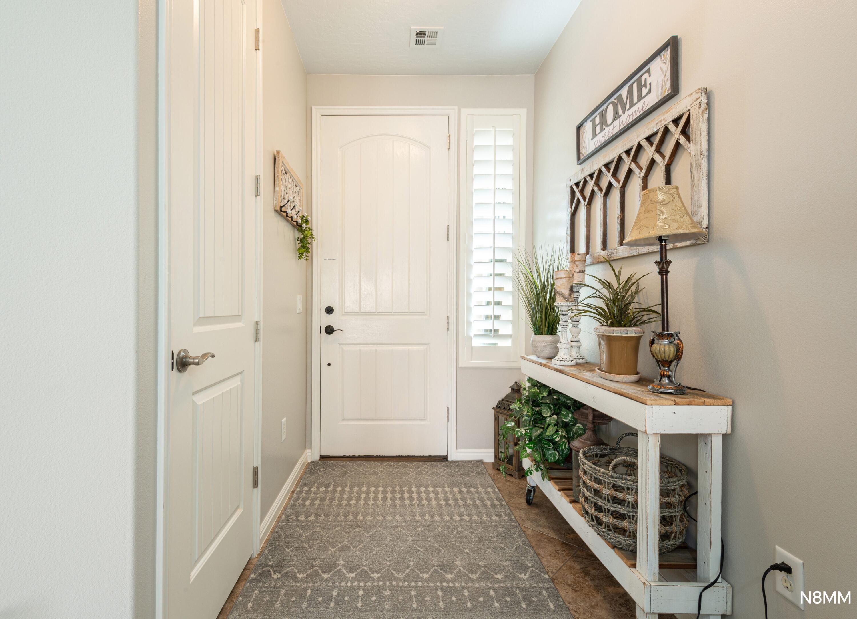 CORAL CANYON - Residential