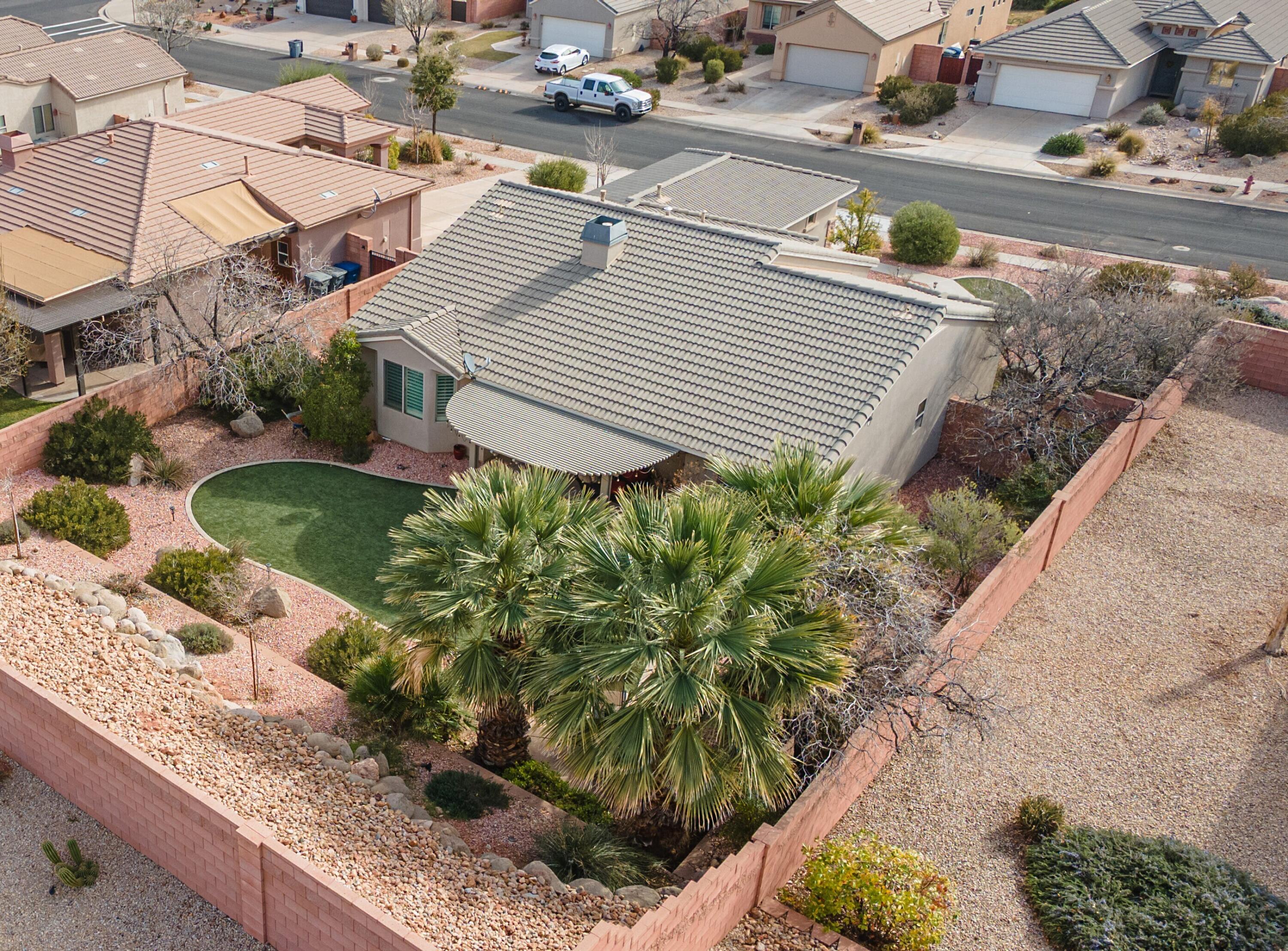 CORAL CANYON - Residential