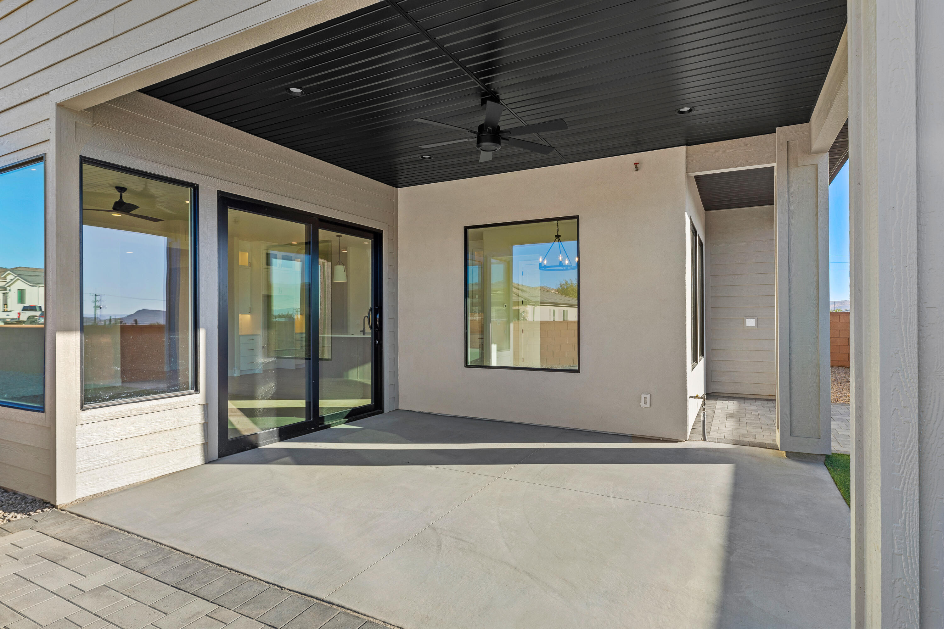 ZIONS GATE ESTATES - Residential