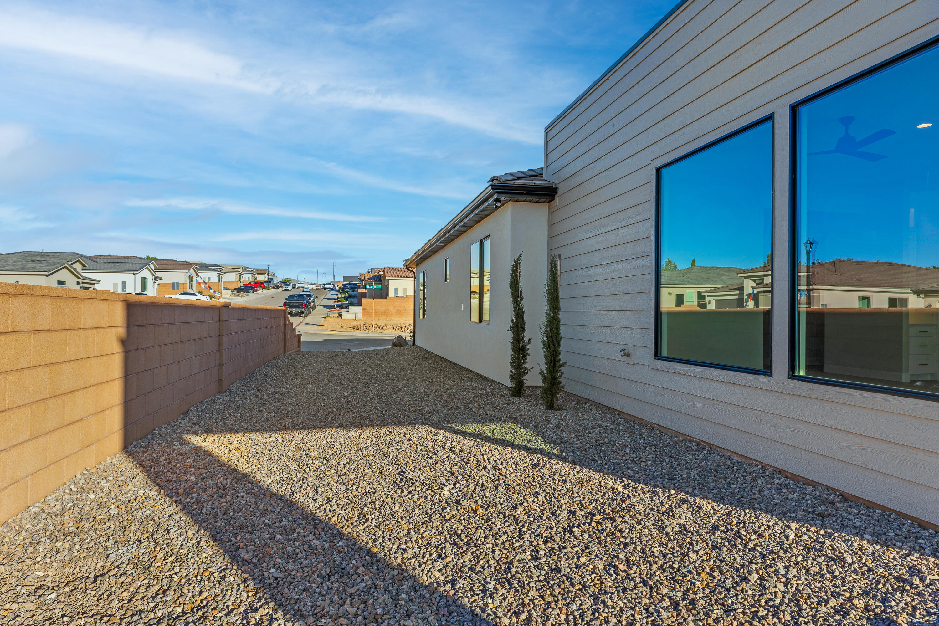 ZIONS GATE ESTATES - Residential