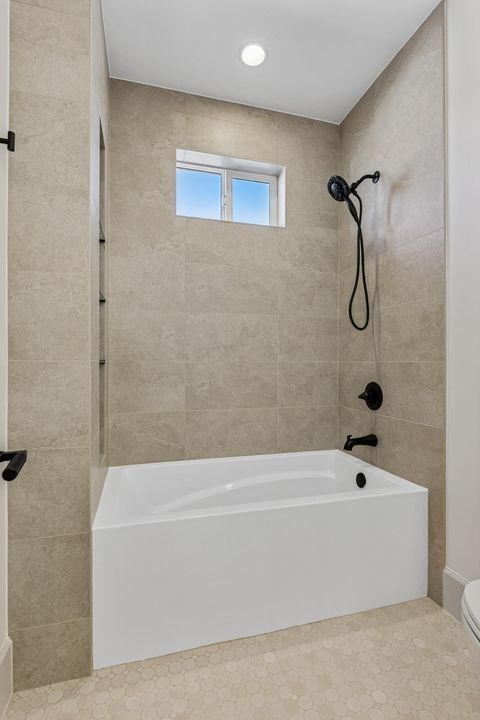 Tiny photo for 273 E 1050 N 21 #21, Hurricane, UT 84737 (MLS # 25-266255)