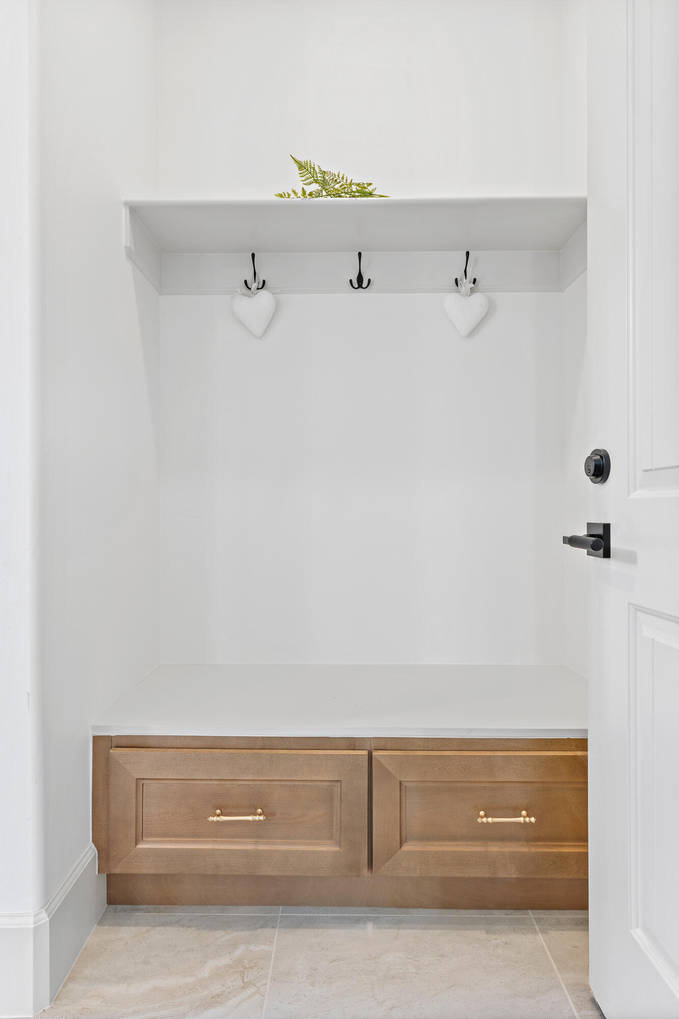 FALCON RIDGE - Residential