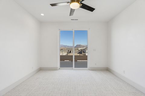 Tiny photo for 273 E 1050 N 21 #21, Hurricane, UT 84737 (MLS # 25-266255)