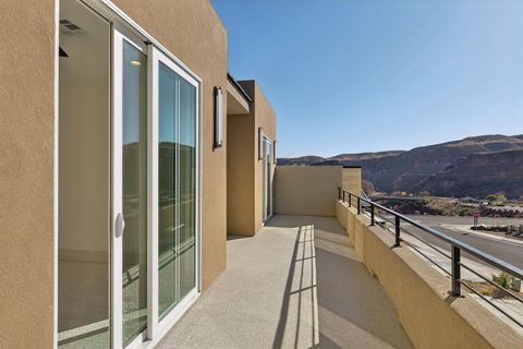 Tiny photo for 273 E 1050 N 21 #21, Hurricane, UT 84737 (MLS # 25-266255)