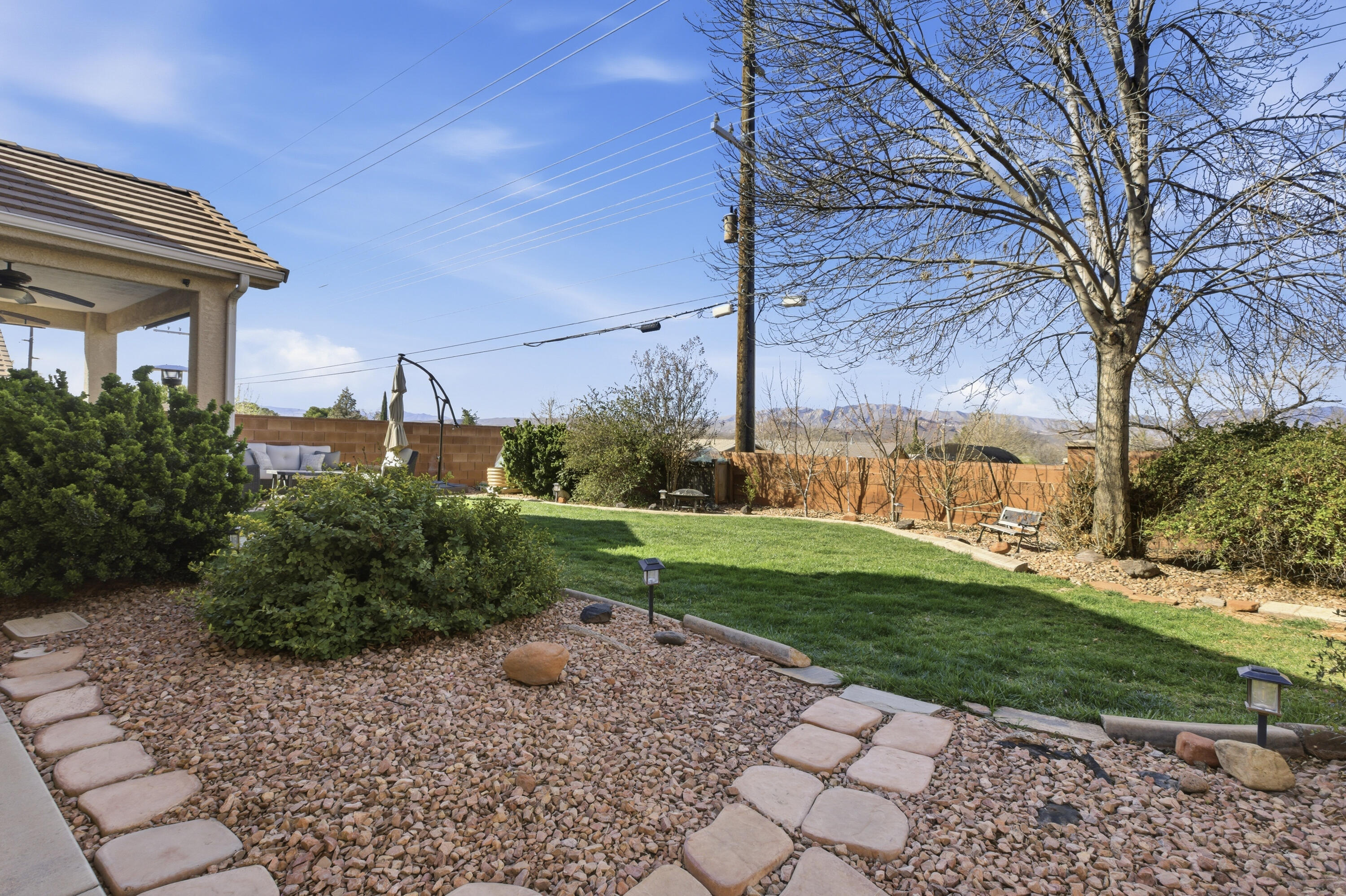 EMERALD RIDGE - Residential