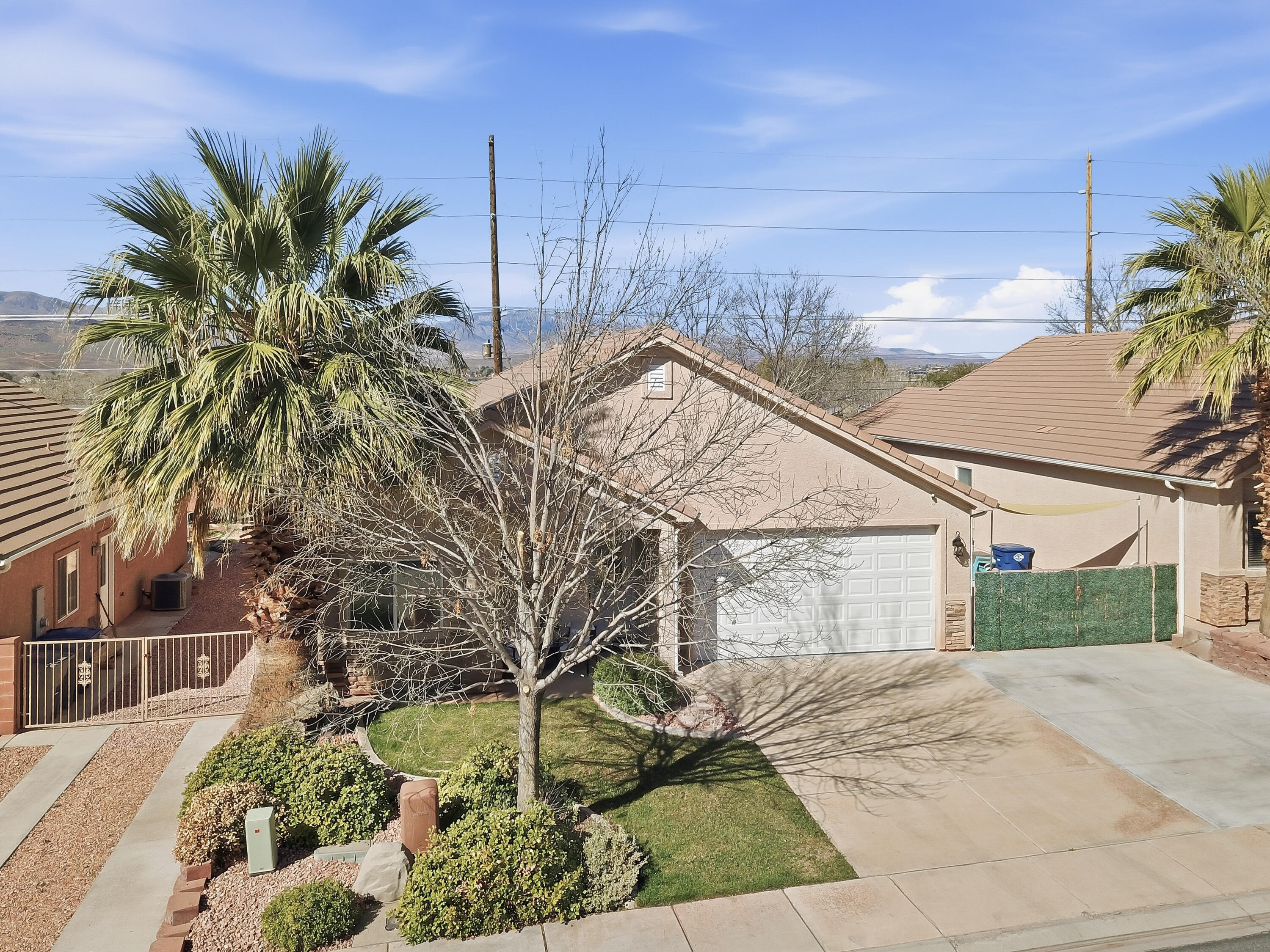 EMERALD RIDGE - Residential