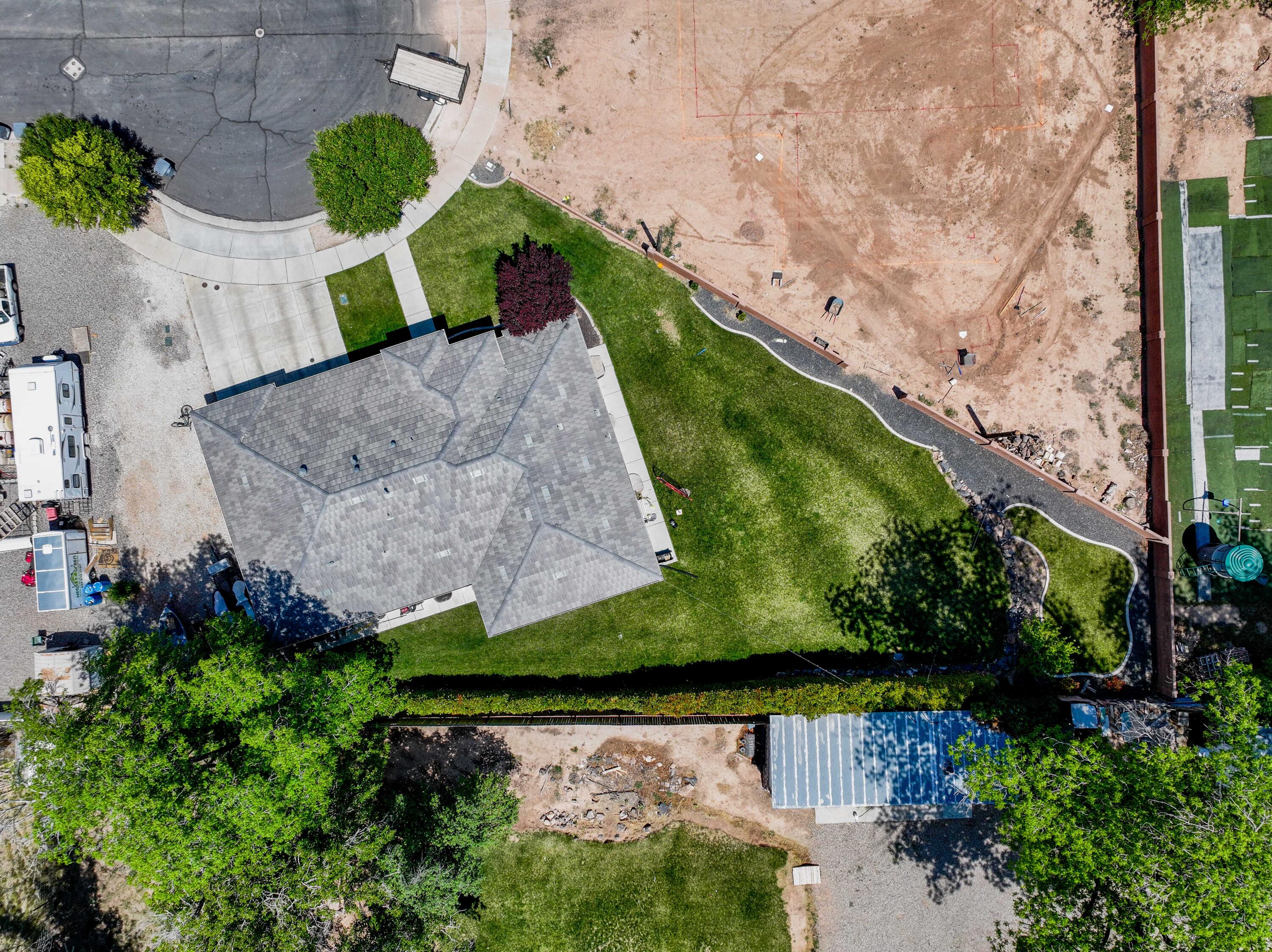 PARADISE PARK - Residential