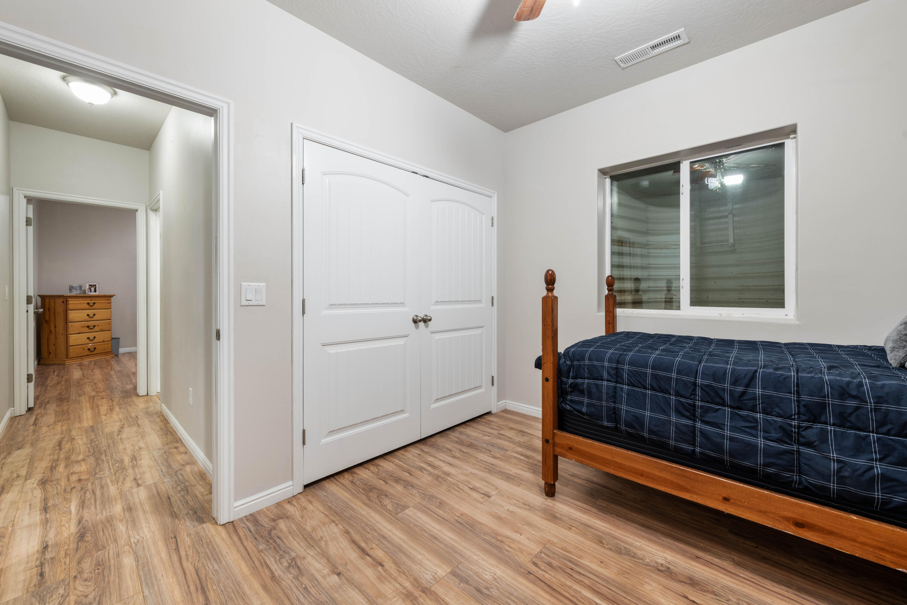 PARADISE PARK - Residential