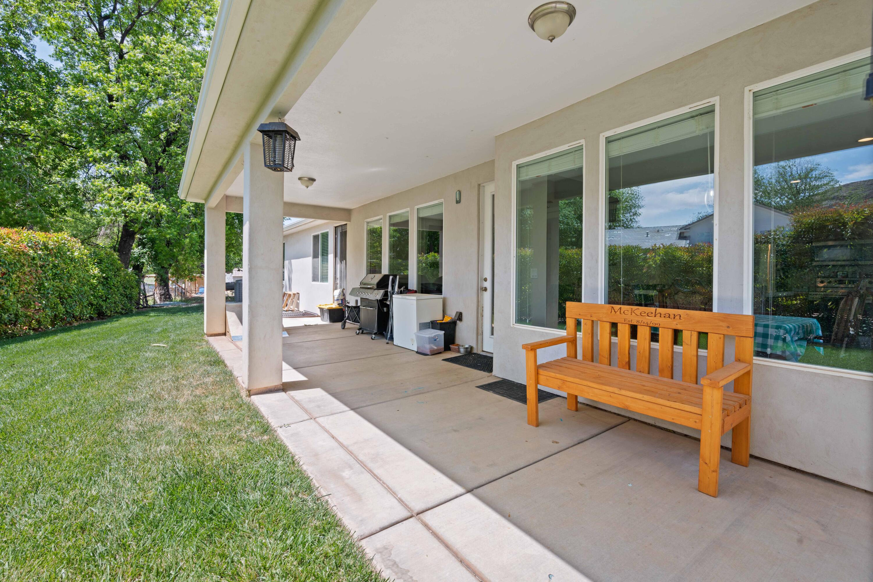 PARADISE PARK - Residential