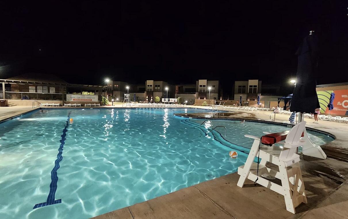 BLOOMINGTON COUNTRY CLUB - Residential