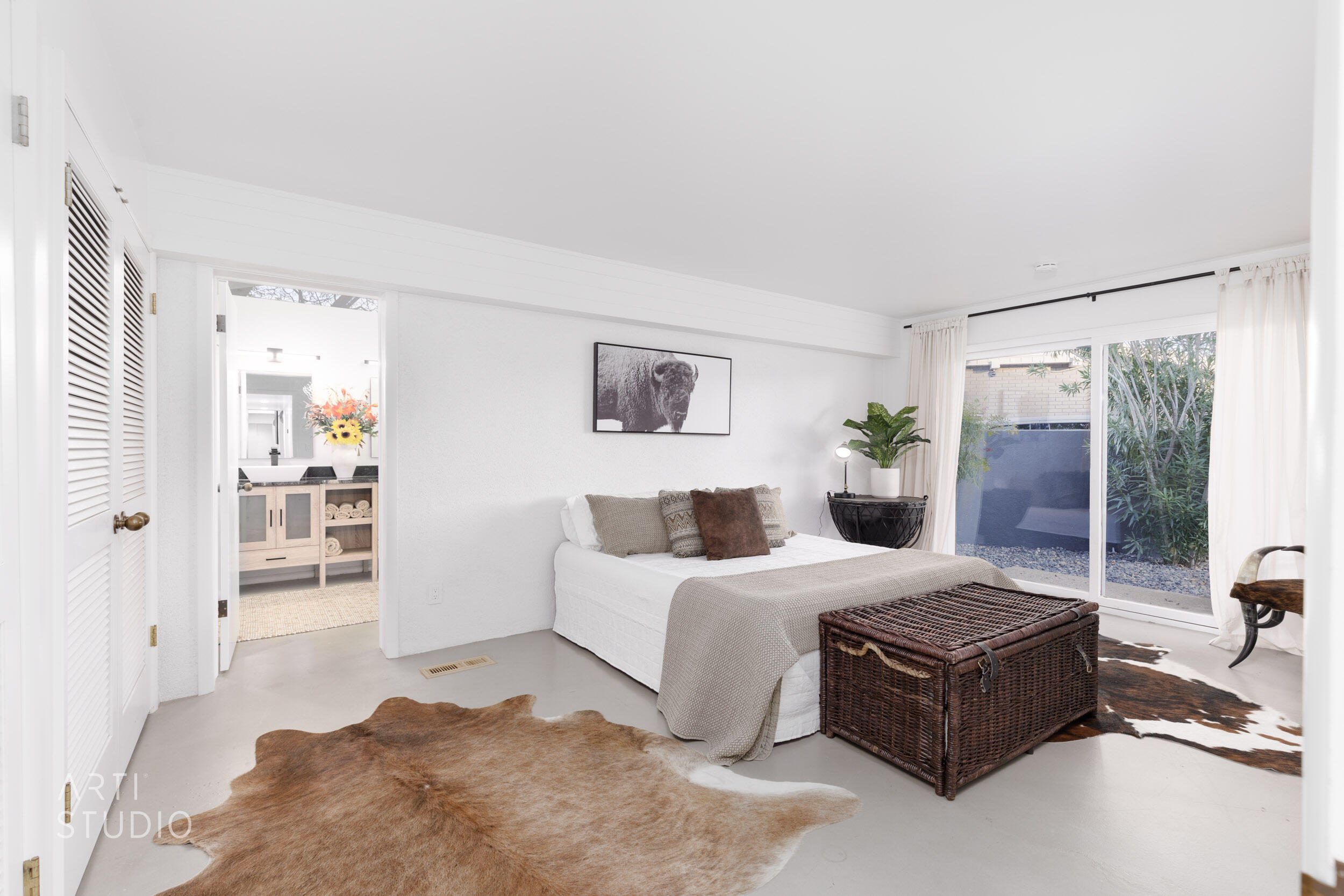 BLOOMINGTON COUNTRY CLUB - Residential