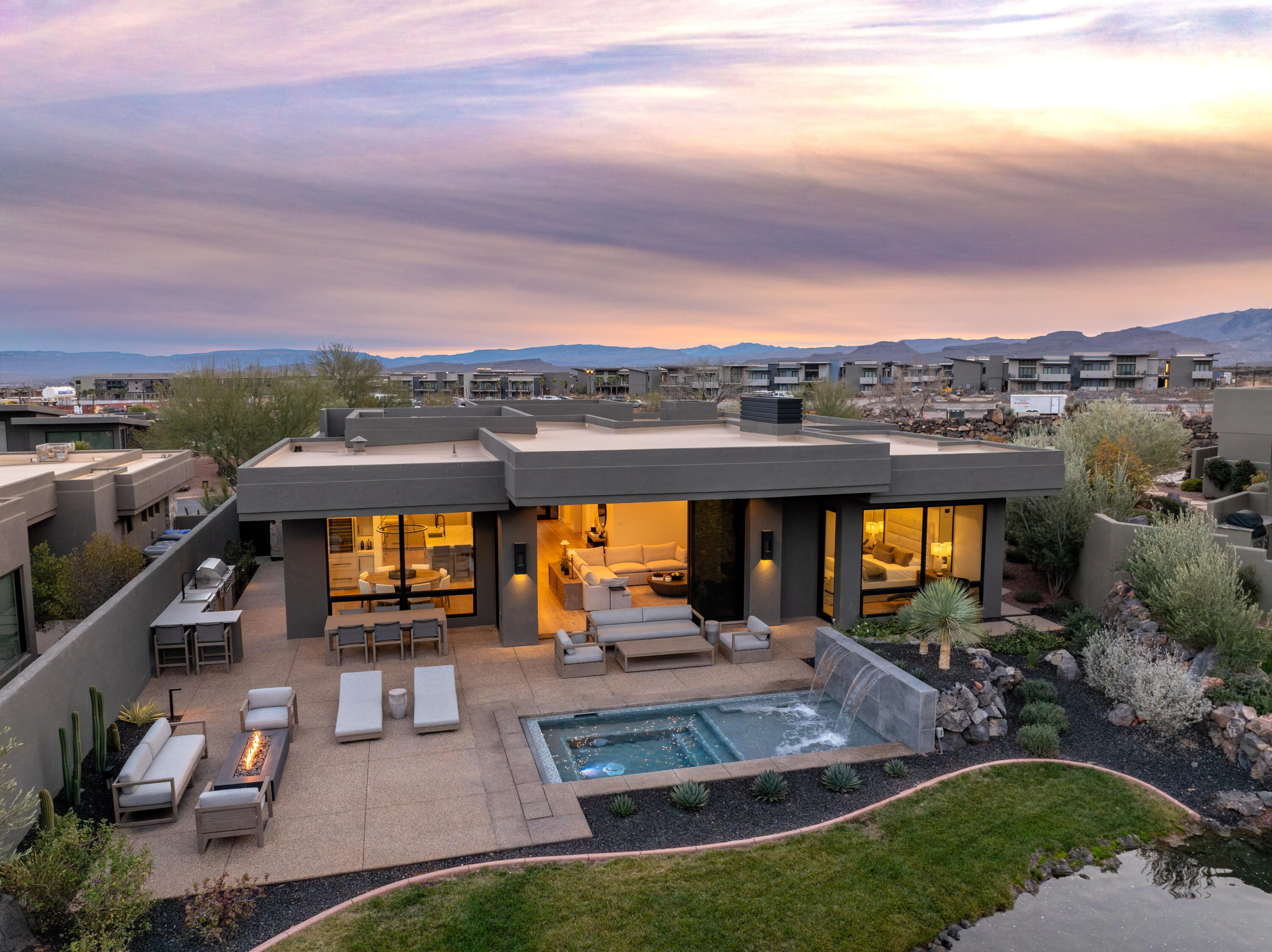 RESERVE OF ENTRADA SNOW CANYON PATIO HOMES - Residential