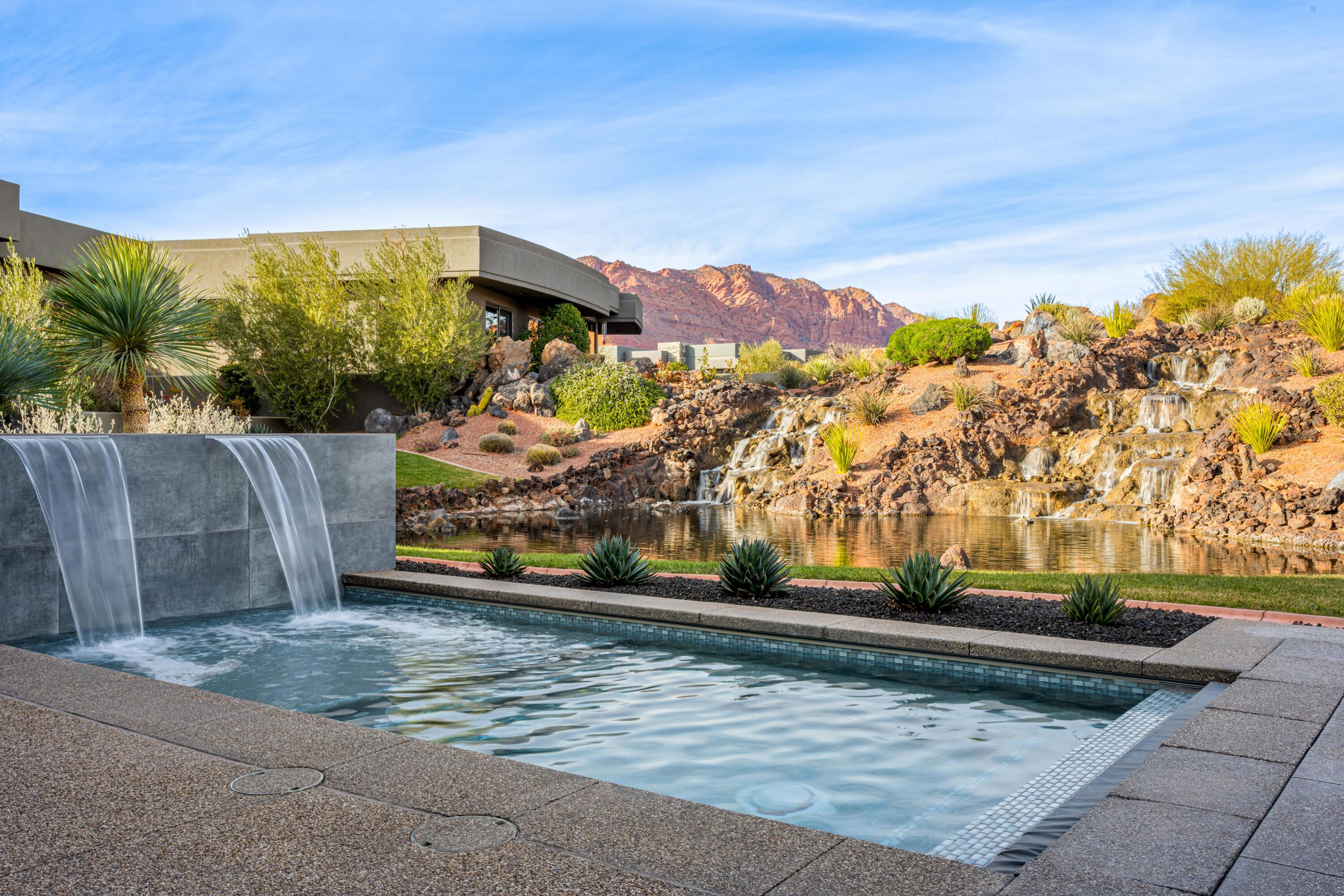 RESERVE OF ENTRADA SNOW CANYON PATIO HOMES - Residential