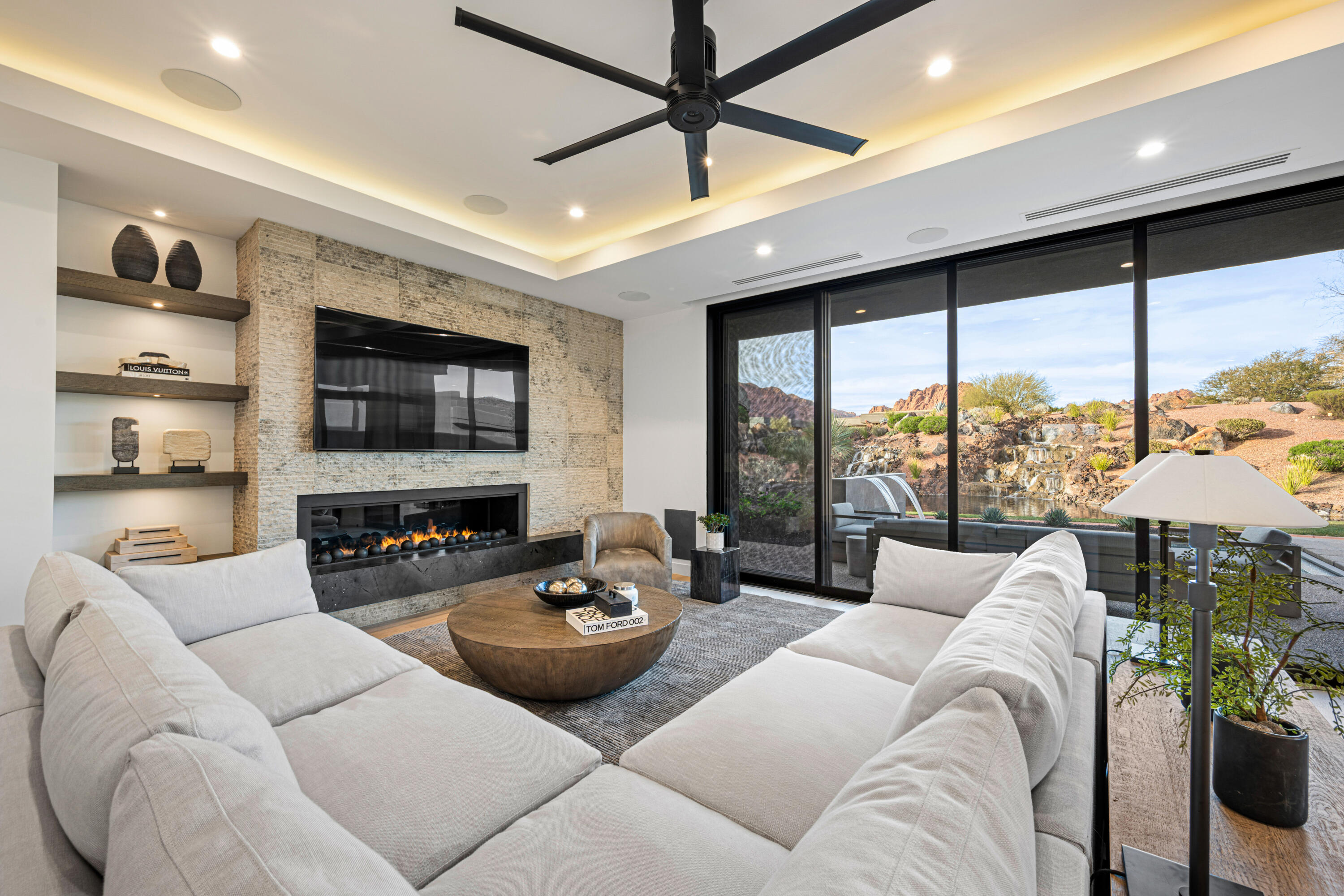 RESERVE OF ENTRADA SNOW CANYON PATIO HOMES - Residential