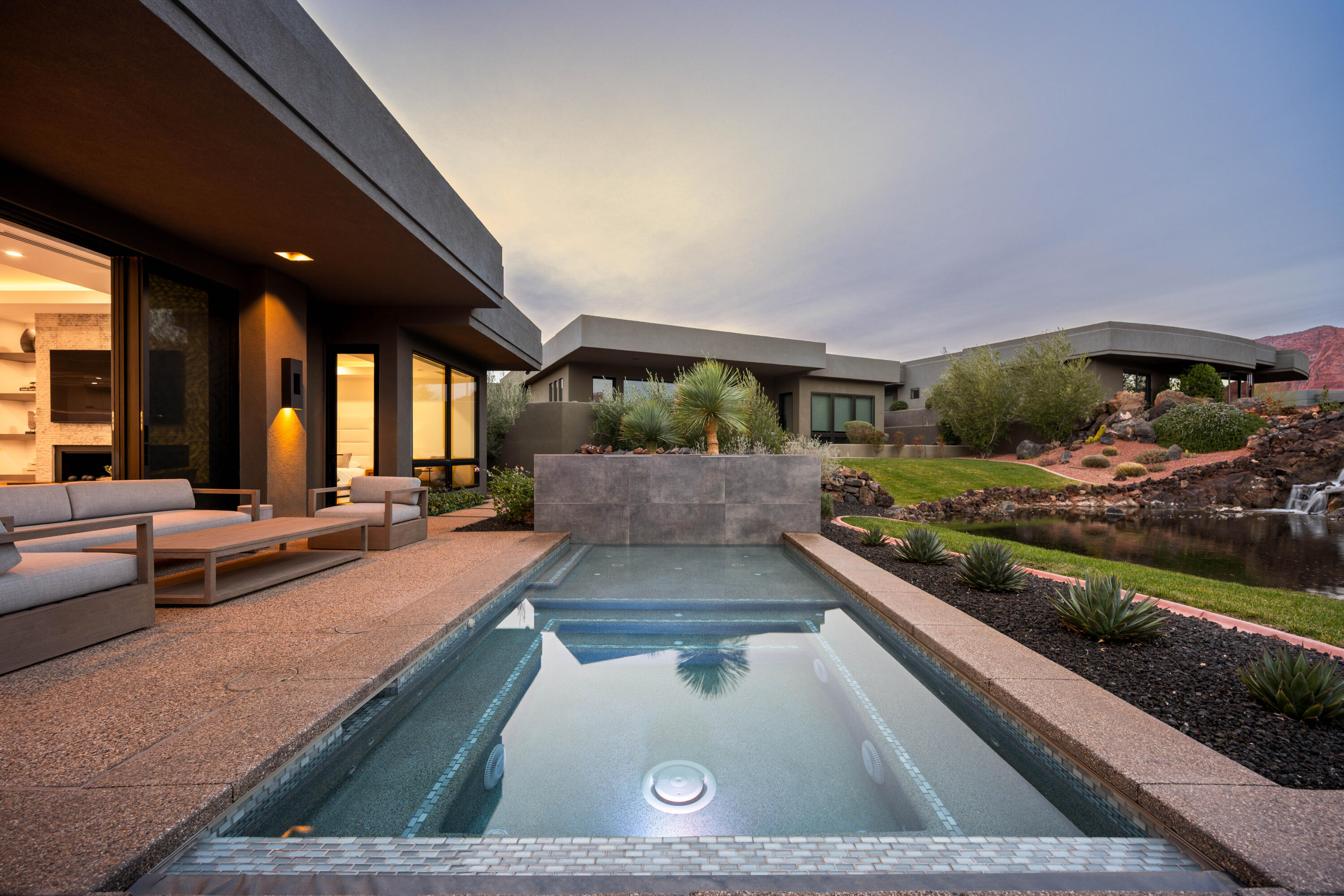 RESERVE OF ENTRADA SNOW CANYON PATIO HOMES - Residential