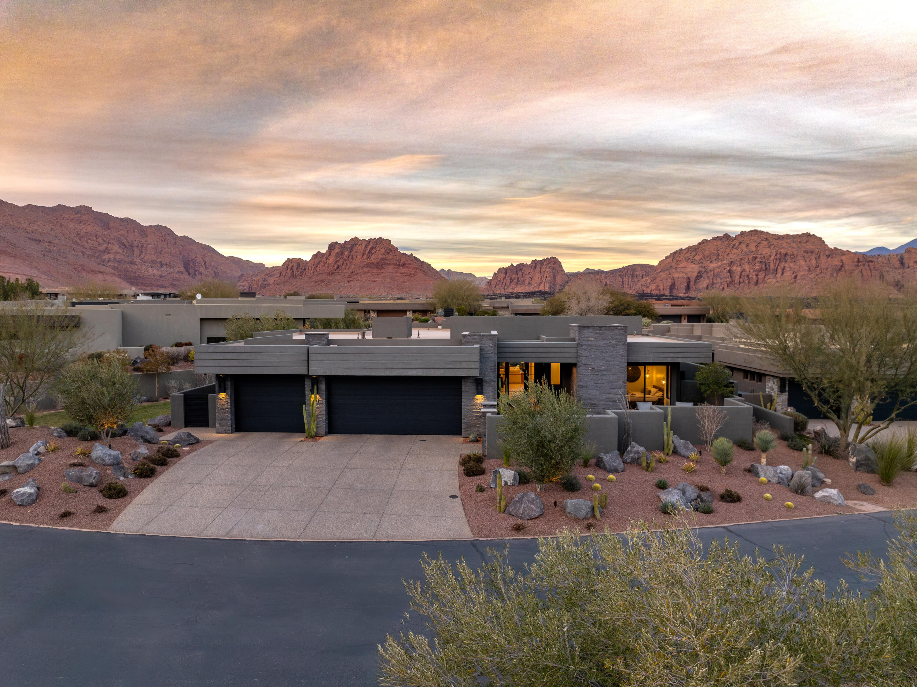 RESERVE OF ENTRADA SNOW CANYON PATIO HOMES - Residential