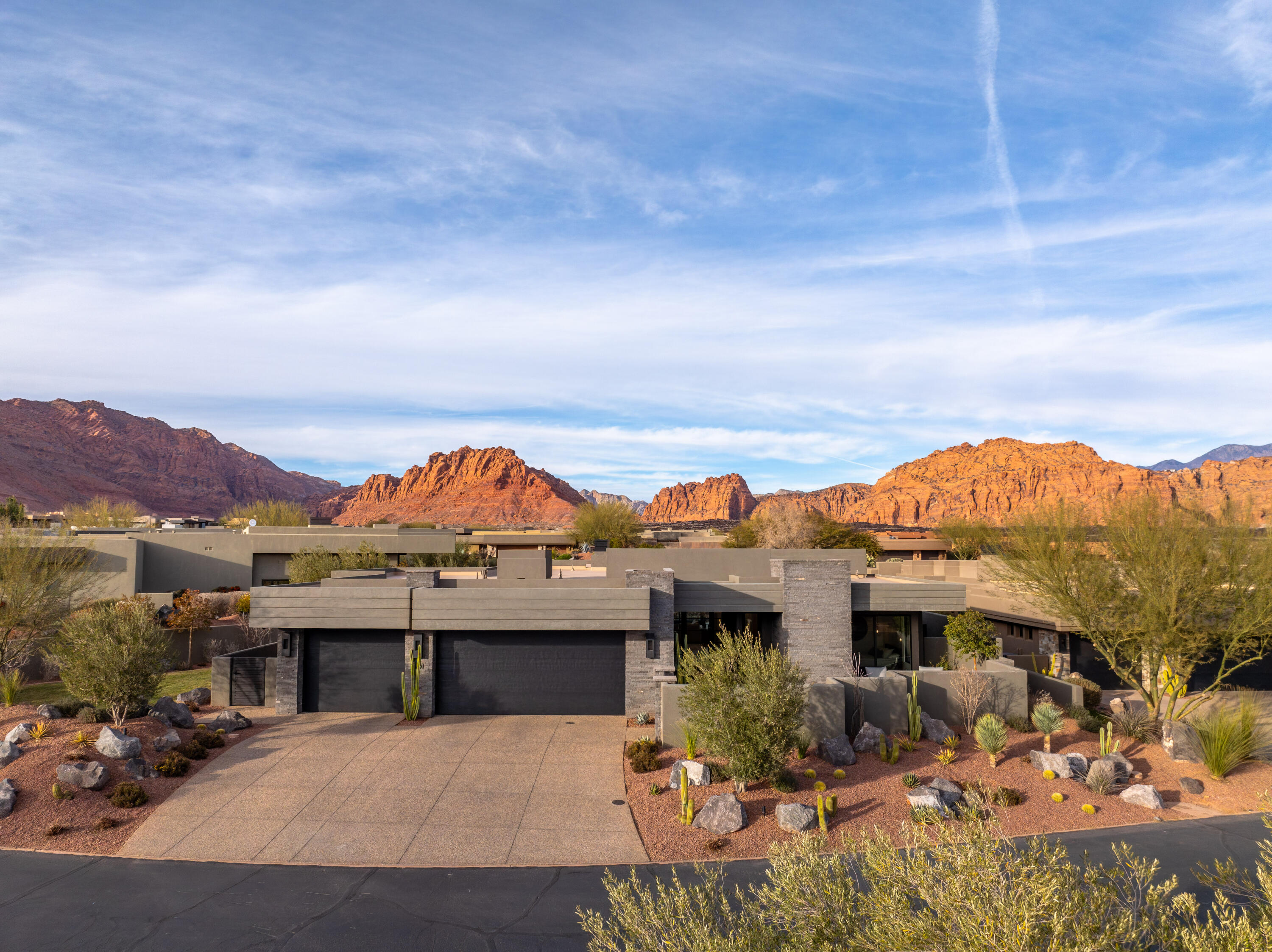 RESERVE OF ENTRADA SNOW CANYON PATIO HOMES - Residential